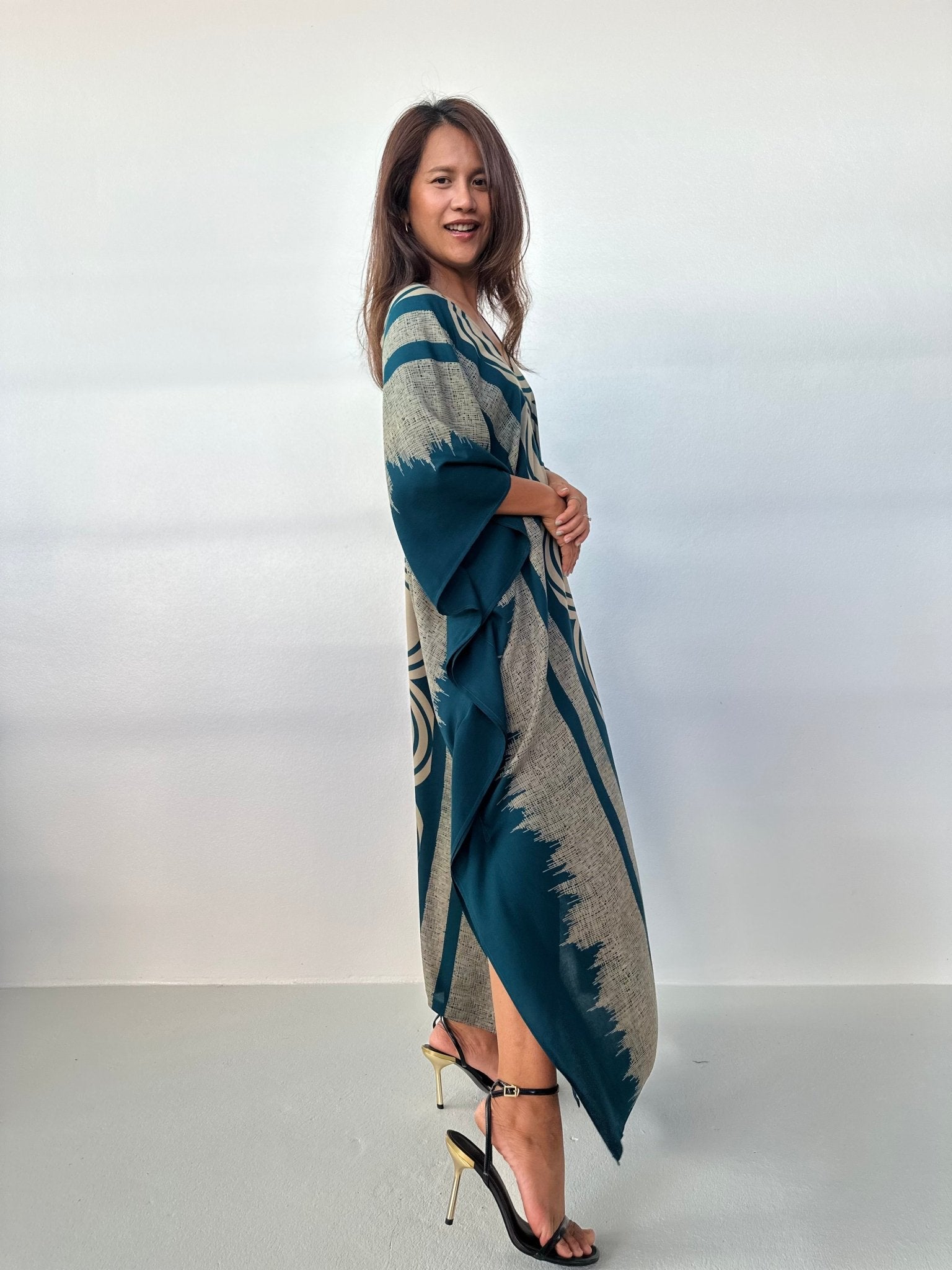 MALA handworks Luna Handmade Kaftan in Teal Echoeye Pattern