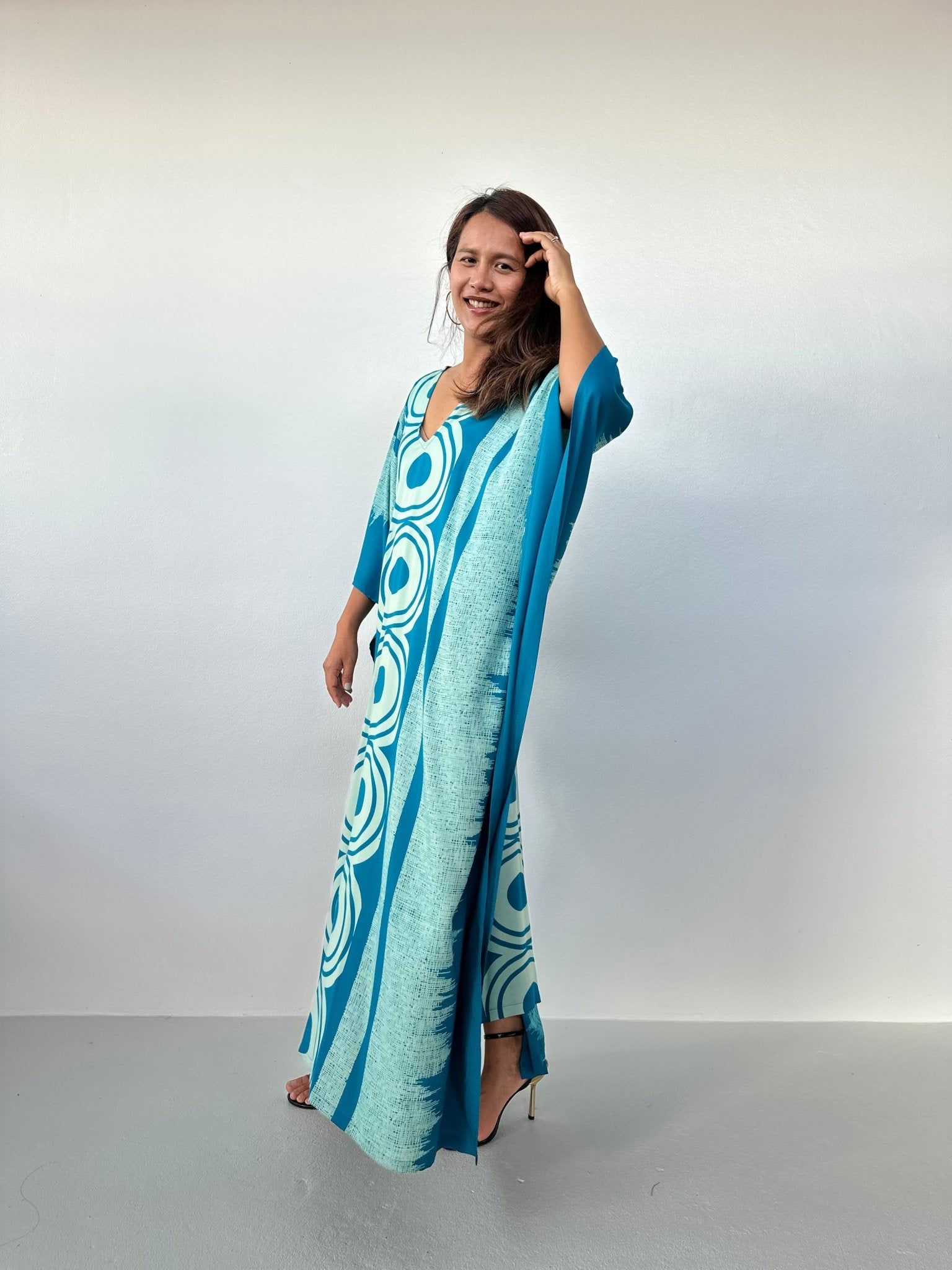 MALA handworks Luna Handmade Kaftan in Turquoise Echoeye Pattern