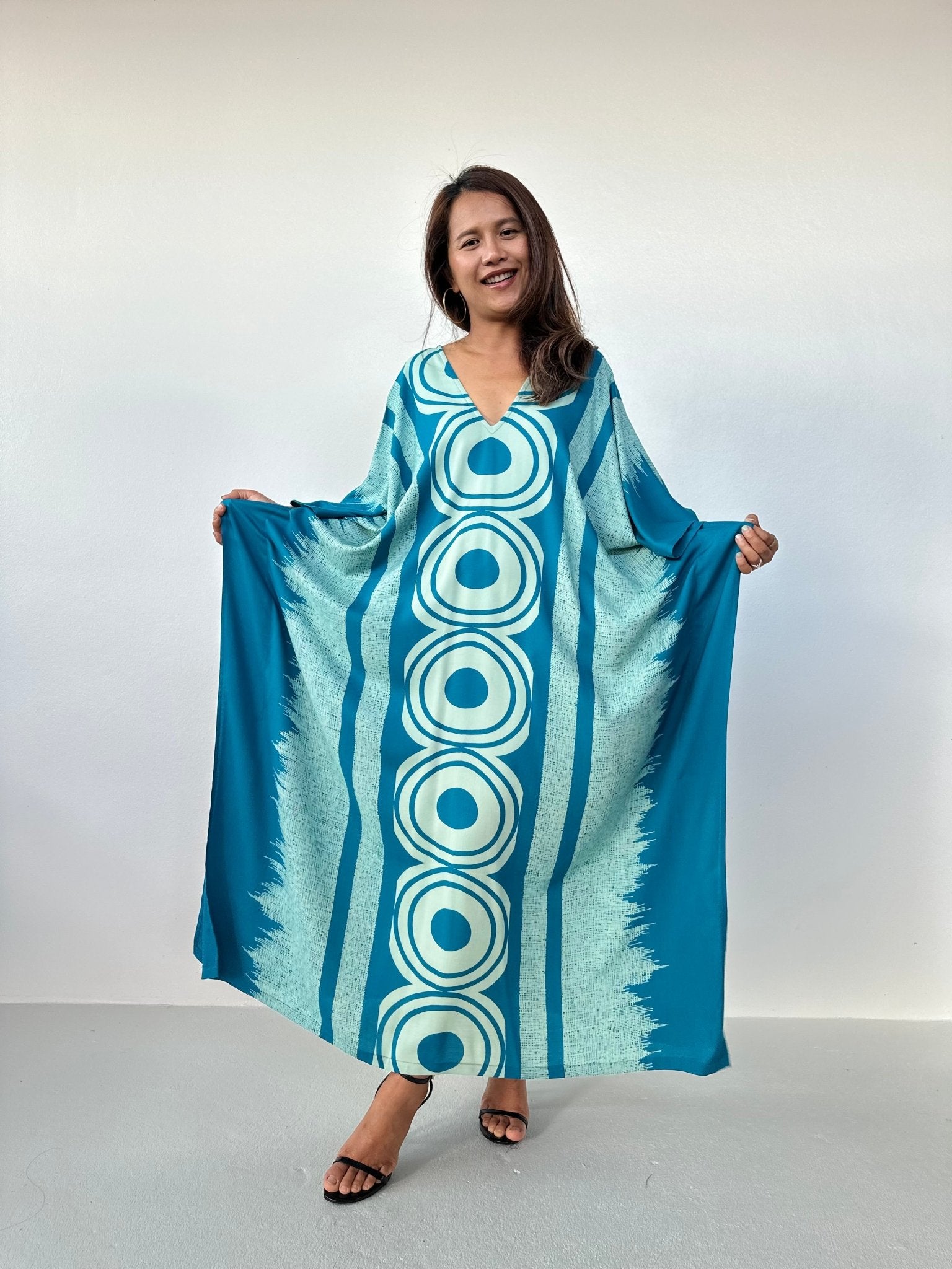 MALA handworks Luna Handmade Kaftan in Turquoise Echoeye Pattern