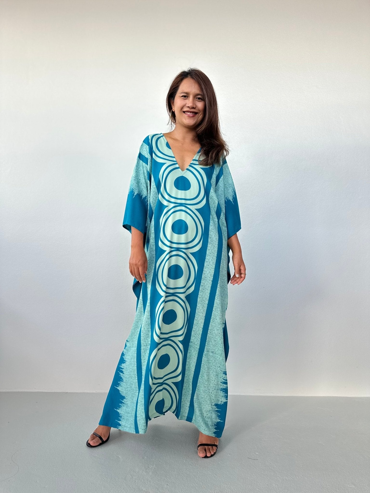 MALA handworks Luna Handmade Kaftan in Turquoise Echoeye Pattern