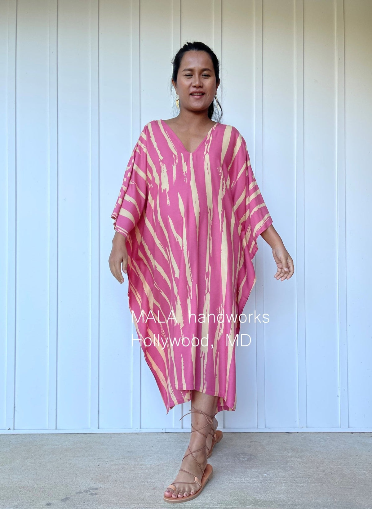 MALA handworks  Luna Kaftan in Pink and Pattern Silkcreen