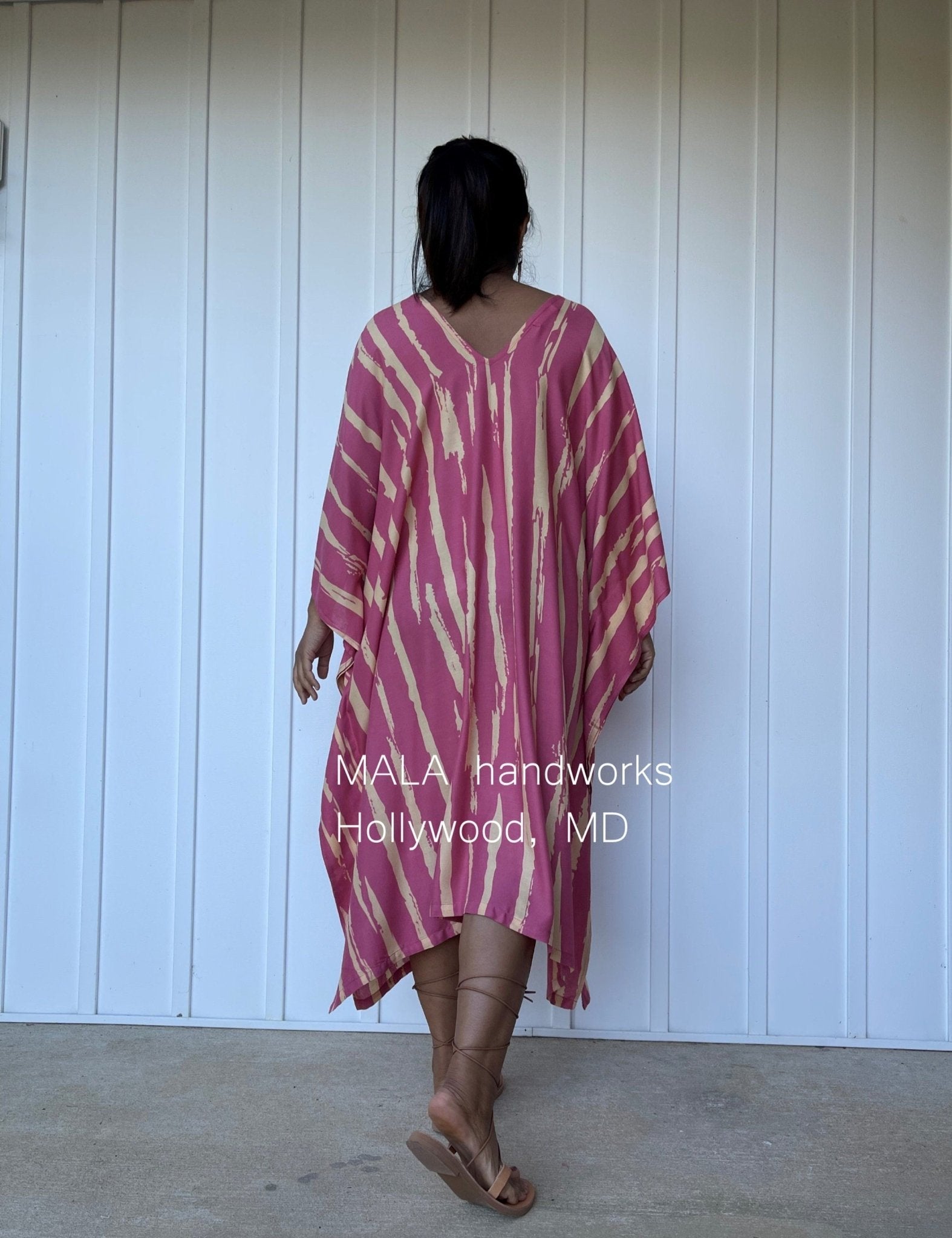 MALA handworks  Luna Kaftan in Pink and Pattern Silkcreen
