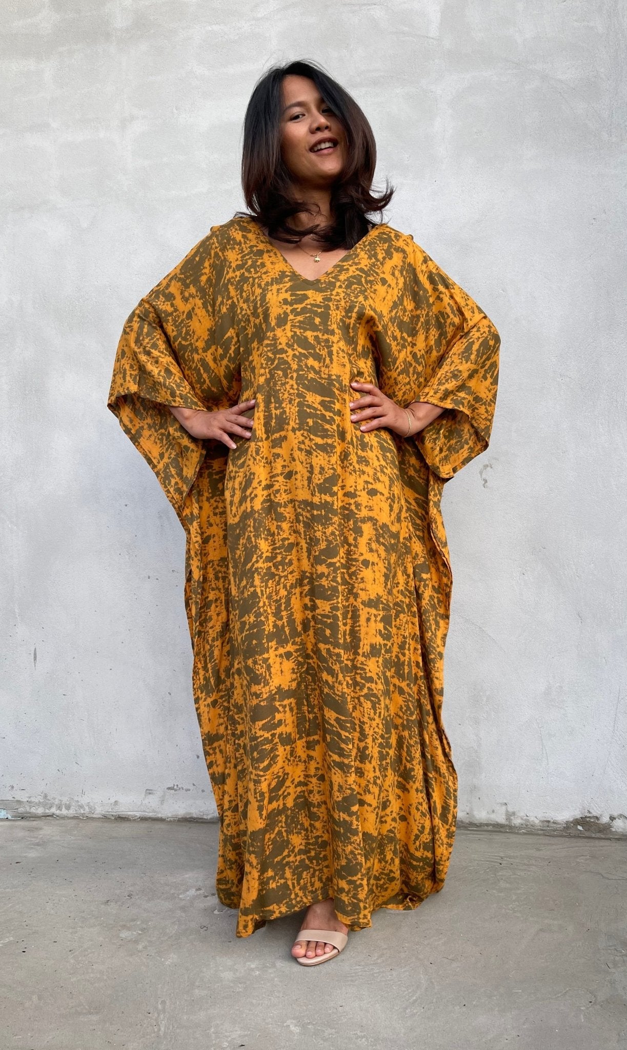 MALA handworks Luna Kaftan in Olive Green and Pattern Silkscreen