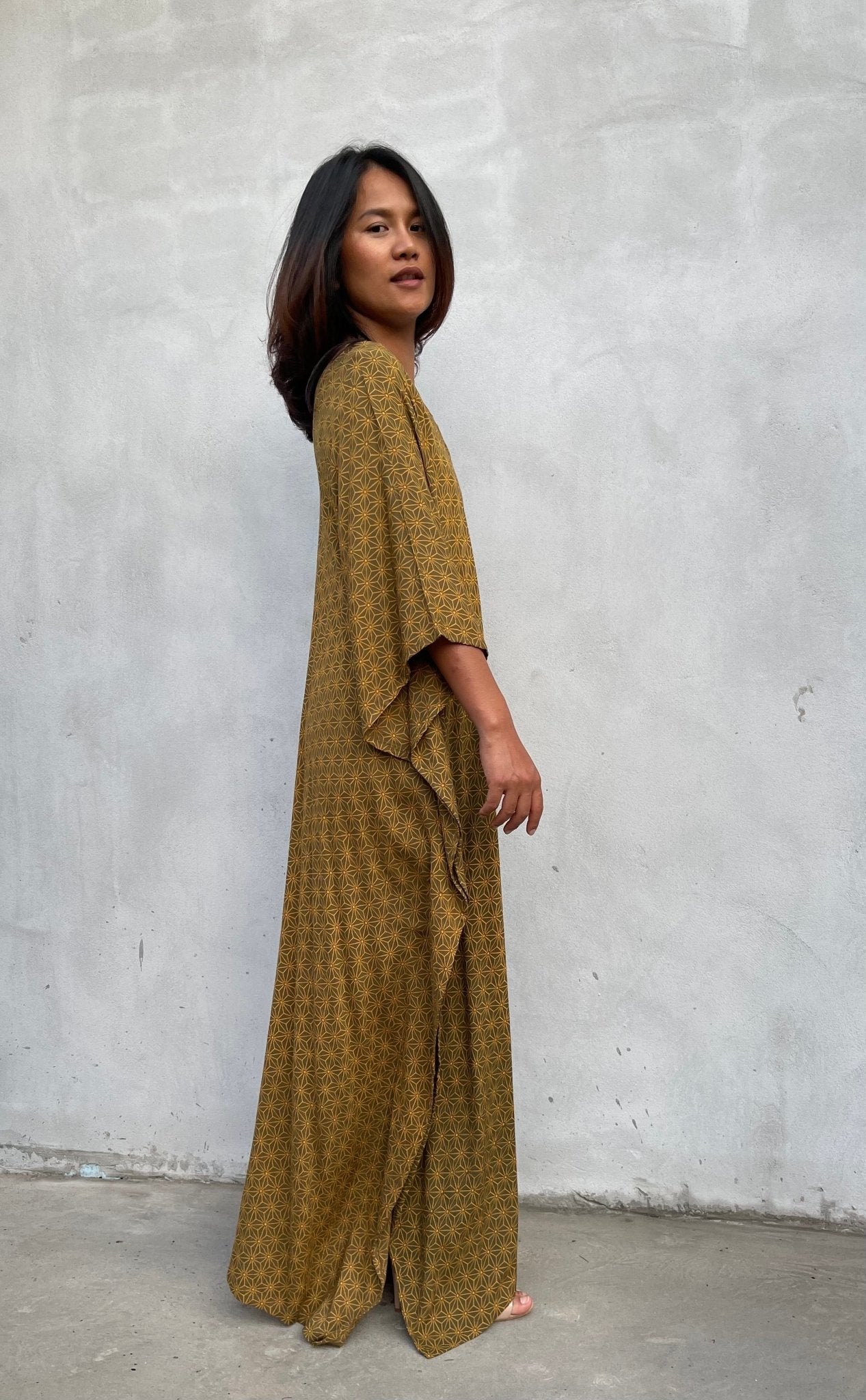 MALA handworks Luna Kaftan in Olive Green and Pattern Silkscreen