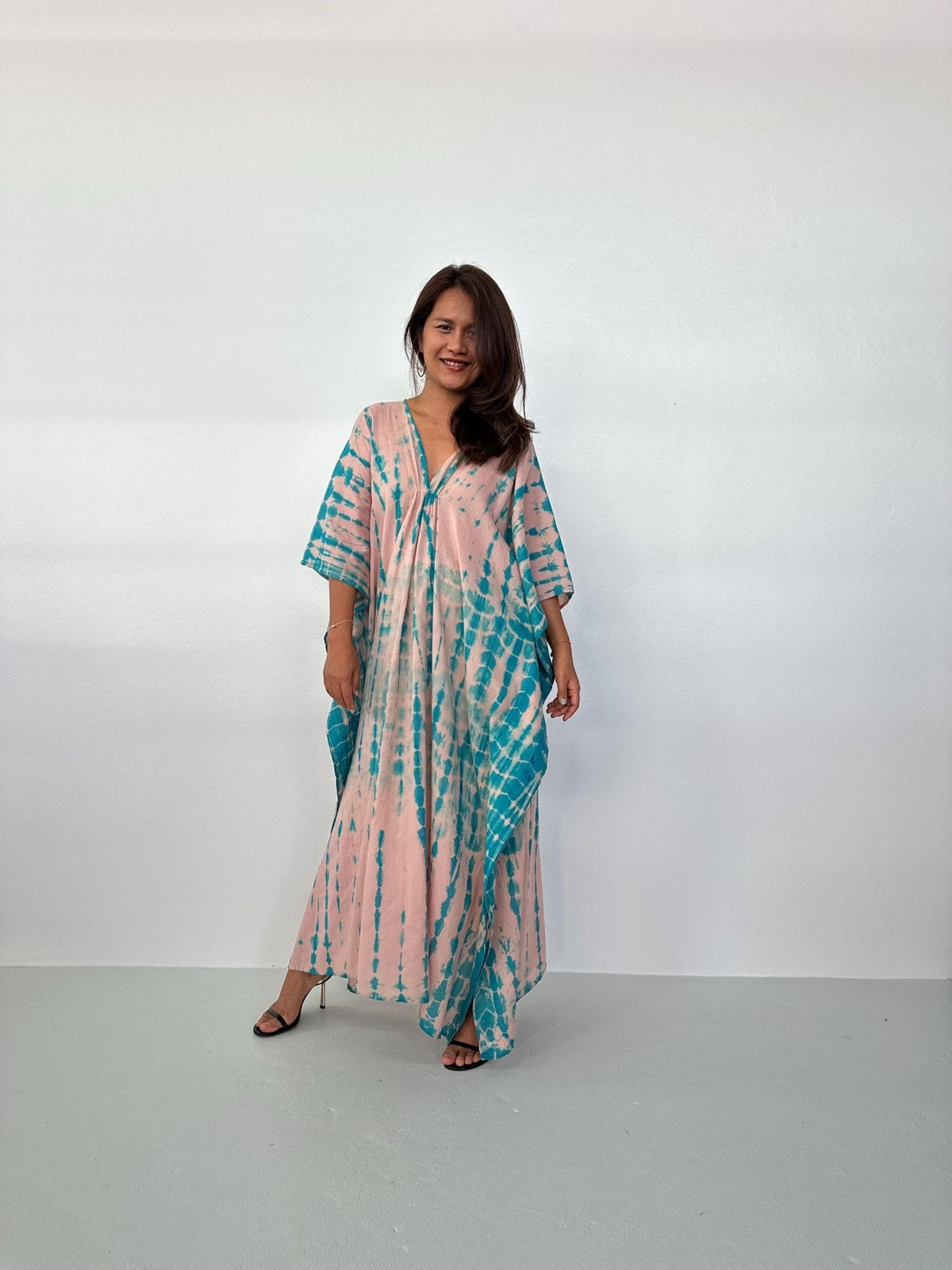 Lyla Cotton Gauze Kaftan in Bubblegum & Aqua Tie Dye - Mala Handworks