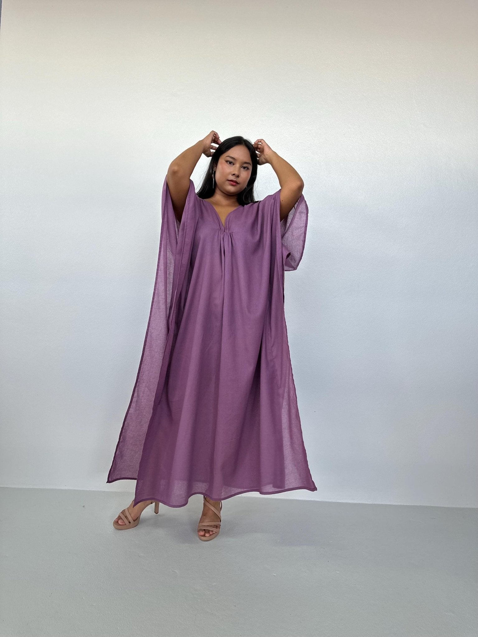 Lyla Cotton Gauze Kaftan in Plum - Mala Handworks