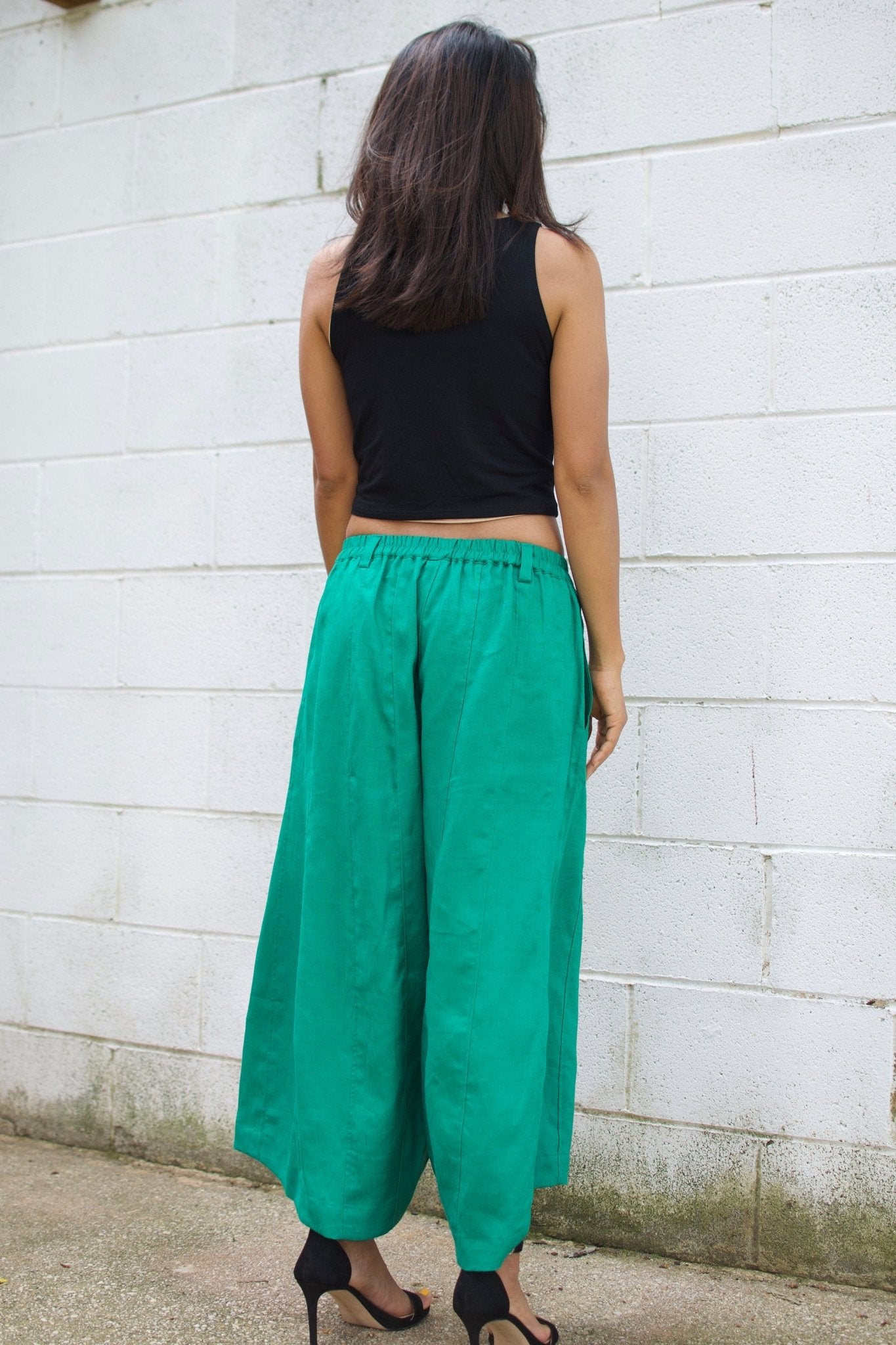 MALA handworks  Lyla Linen pants in Green