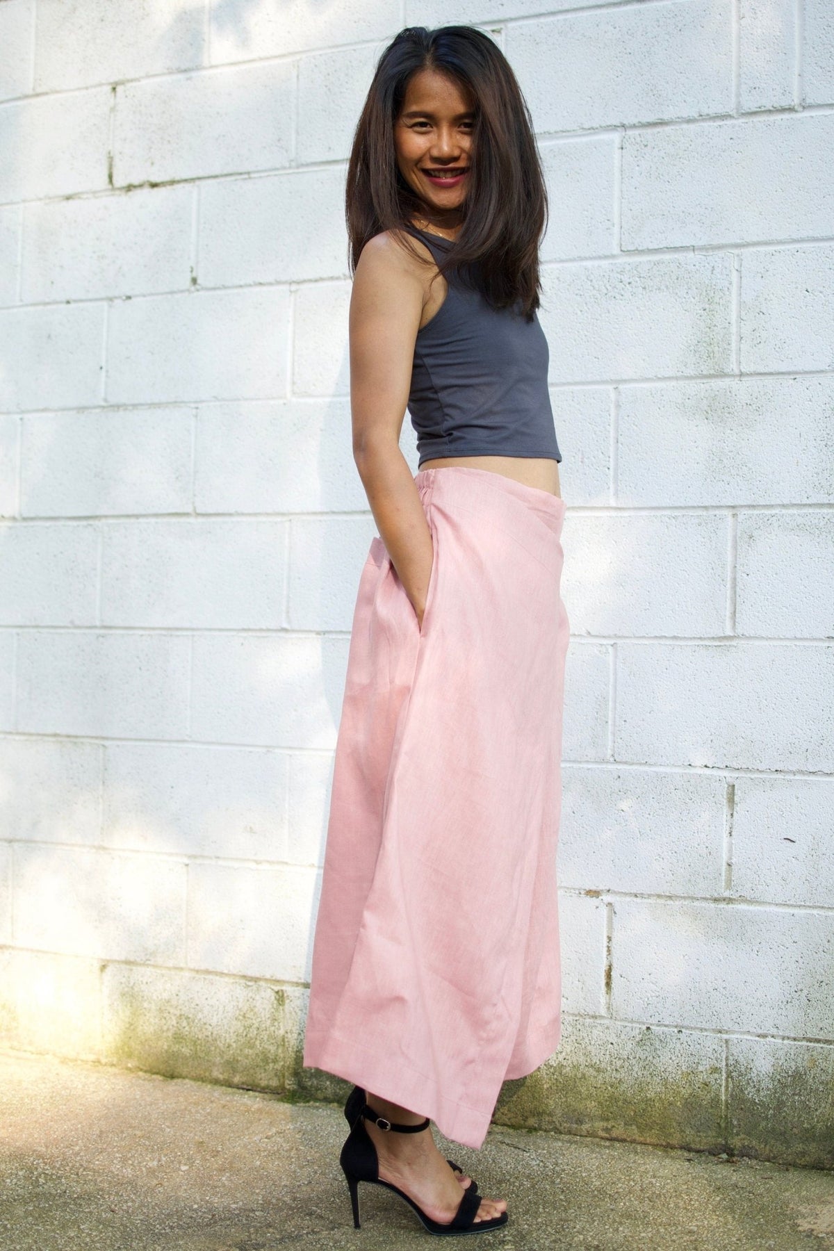 MALA handworks  Old Rose Lyla Linen pants in Rose Pink
