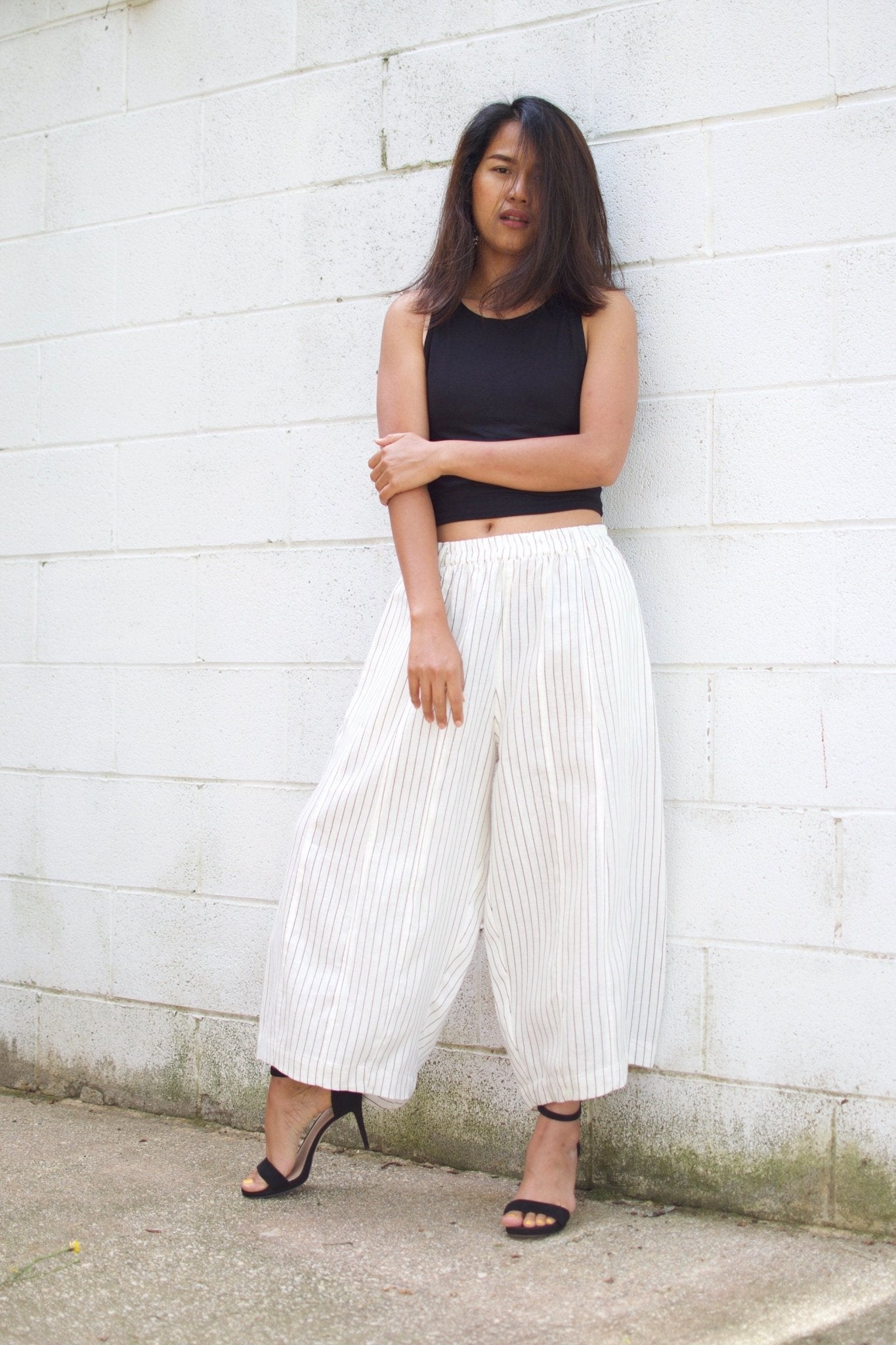MALA handworks  Lyla Linen pants in White and Stripe