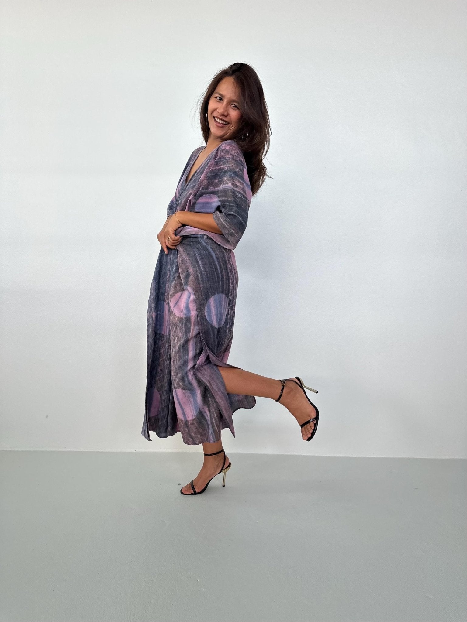 Lyla Natural Hand - Dyed Cotton Kaftan in Mauve - Mala Handworks