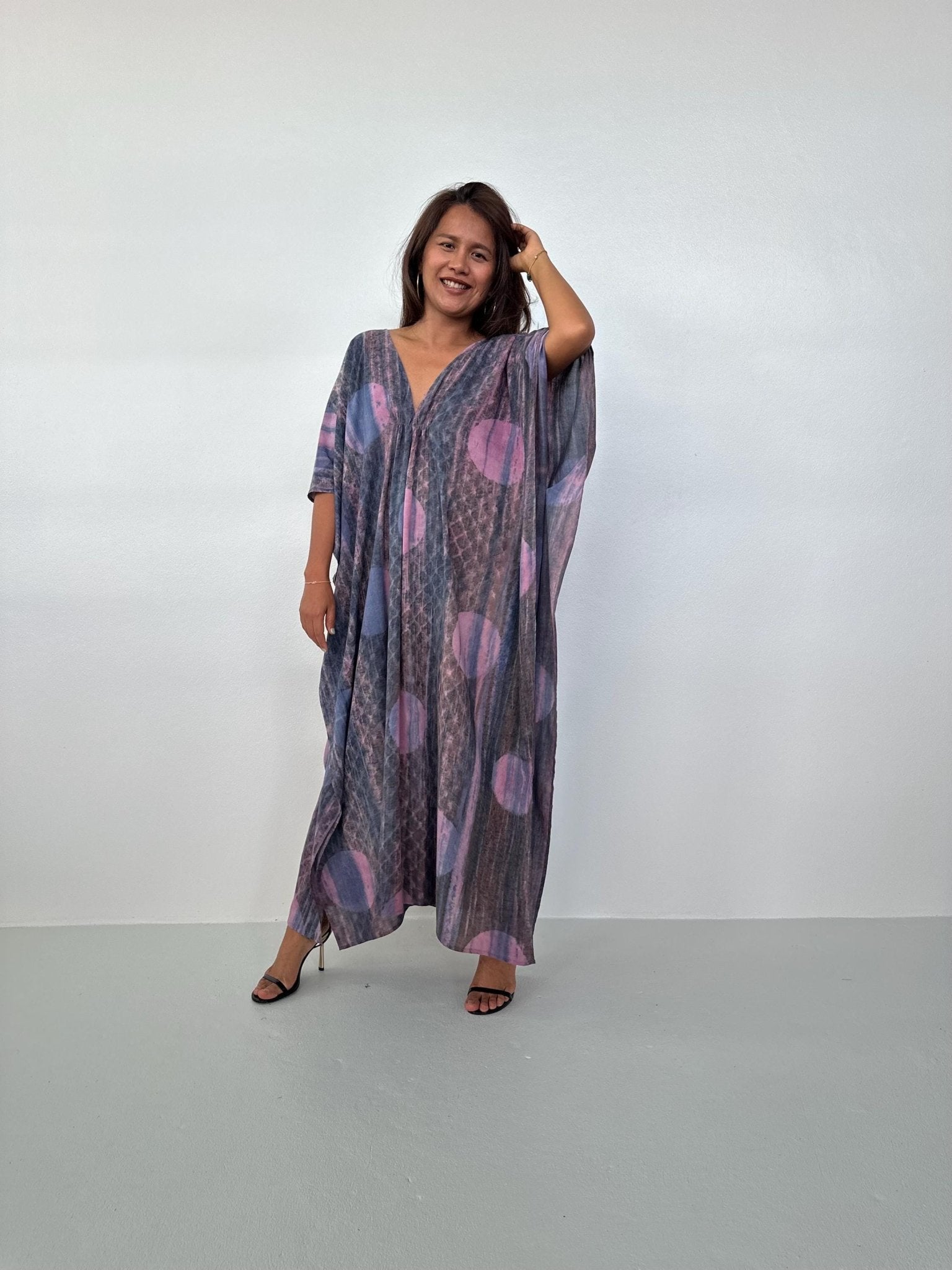 Lyla Natural Hand - Dyed Cotton Kaftan in Mauve - Mala Handworks