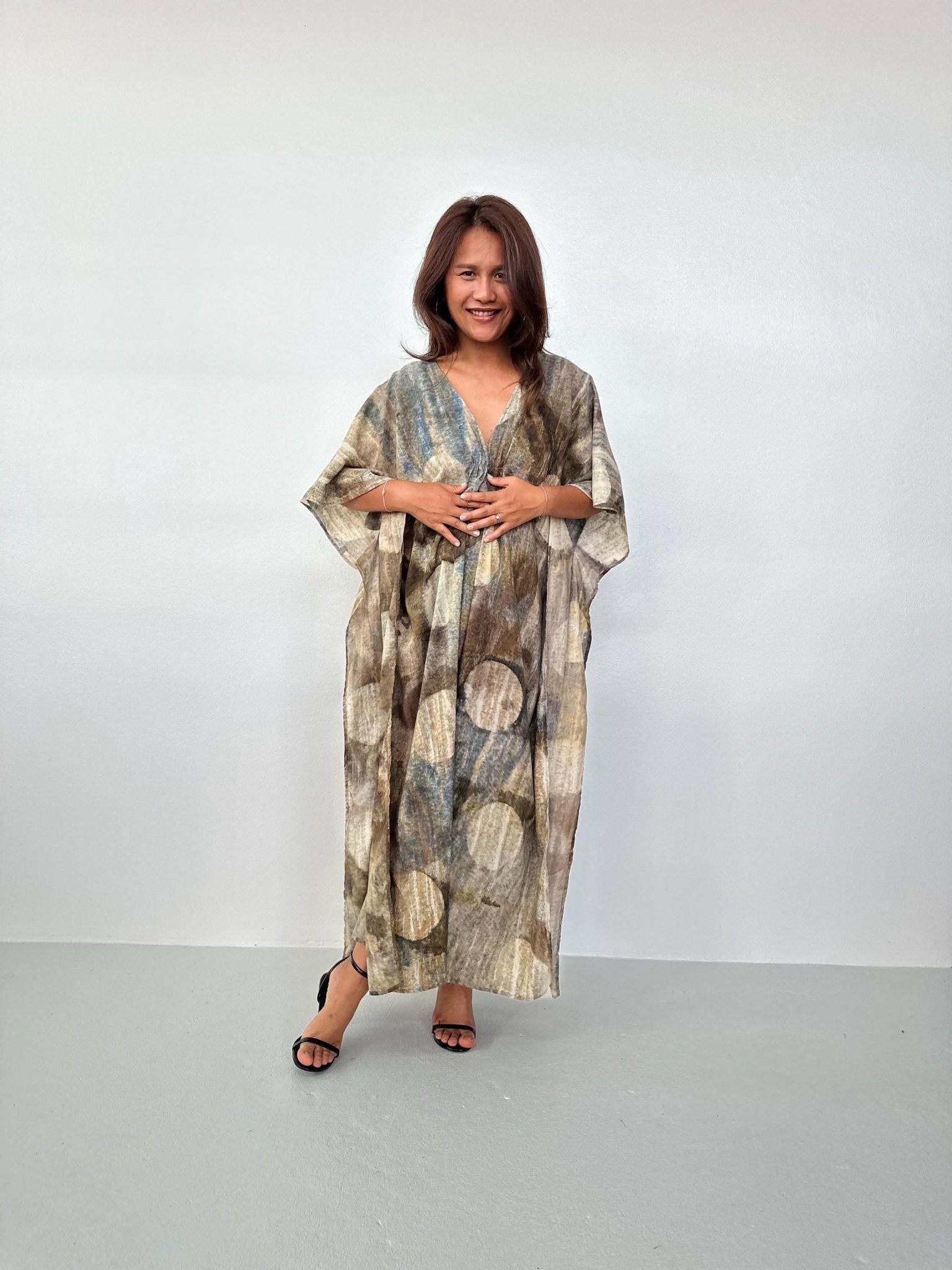 Lyla Natural Hand - Dyed Cotton Kaftan in Tan & Brown - Mala Handworks