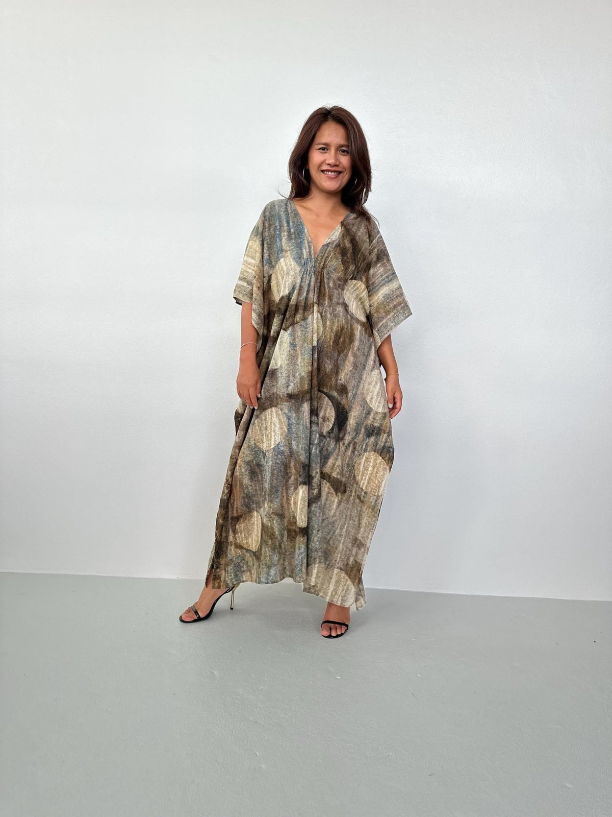 Lyla Natural Hand - Dyed Cotton Kaftan in Tan & Brown - Mala Handworks