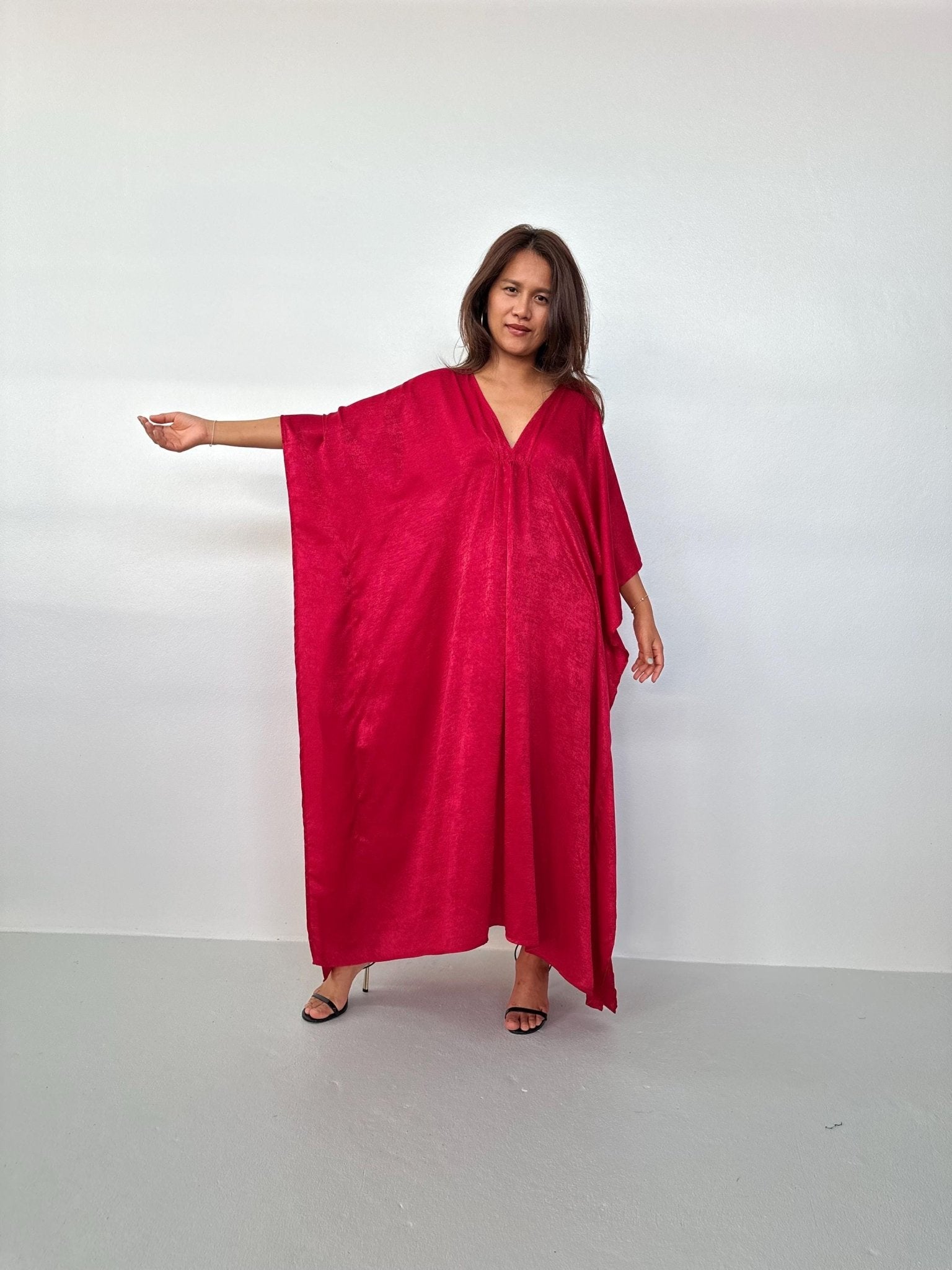 Lyla Satin Crepe Kaftan in Cherry - Mala Handworks