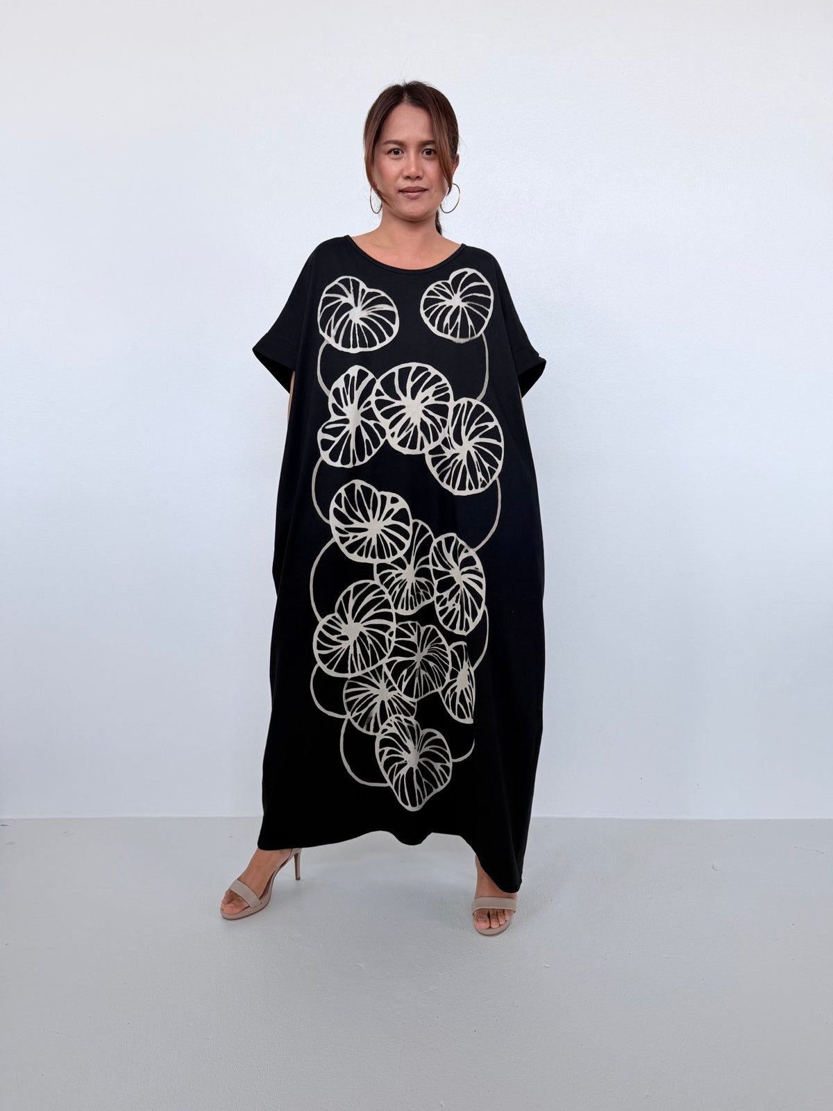 Mala Handworks Alice Jersey Cotton Kaftan in Black with Hand-Painted Lotus Leaves