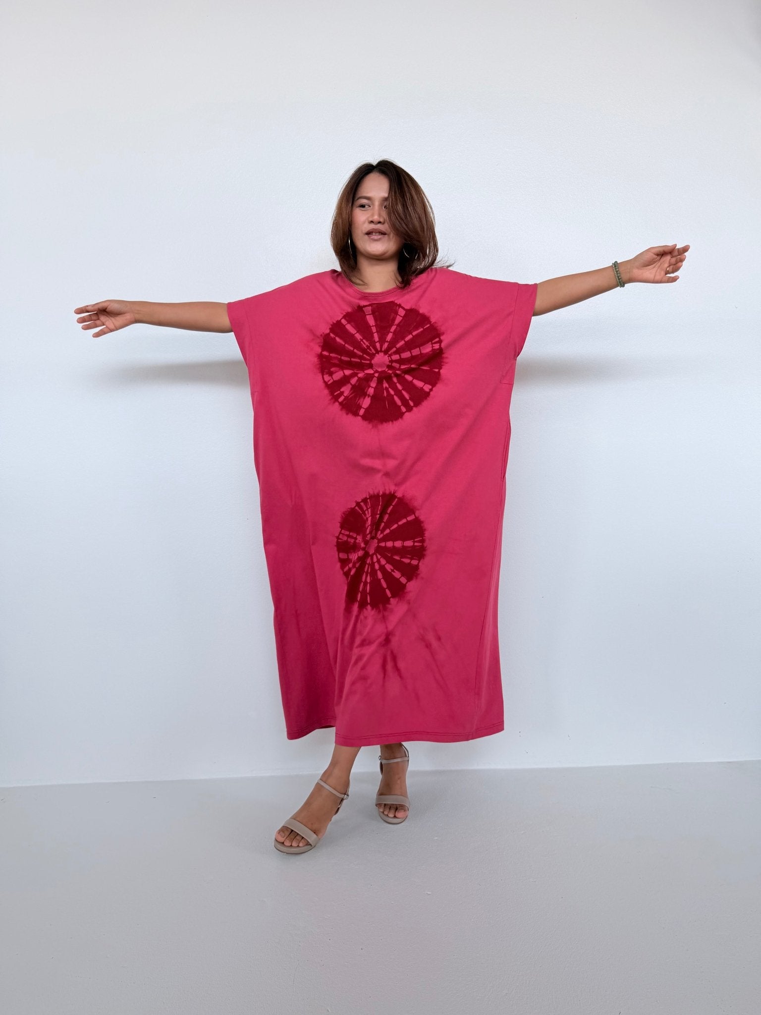 Mala Handworks Alice Jersey Cotton Kaftan in Raspberry Tie Dye Polka Dots