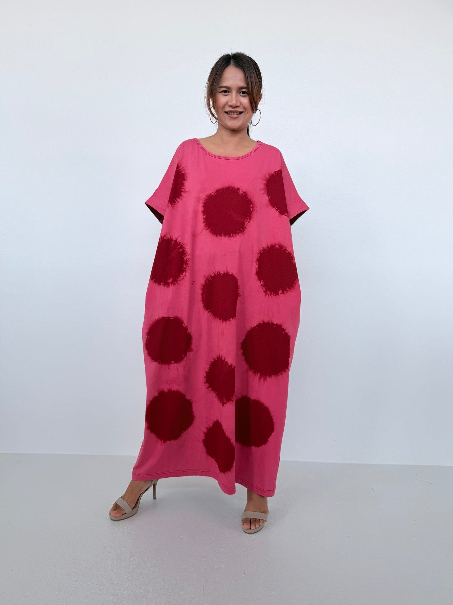 Mala Handworks Alice Jersey Cotton Kaftan in Watermelon & Merlot Tie Dye Polka Dots