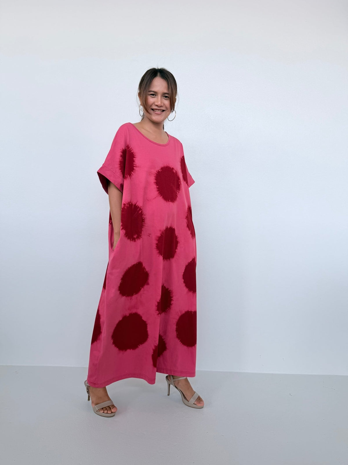 Mala Handworks Alice Jersey Cotton Kaftan in Watermelon & Merlot Tie Dye Polka Dots