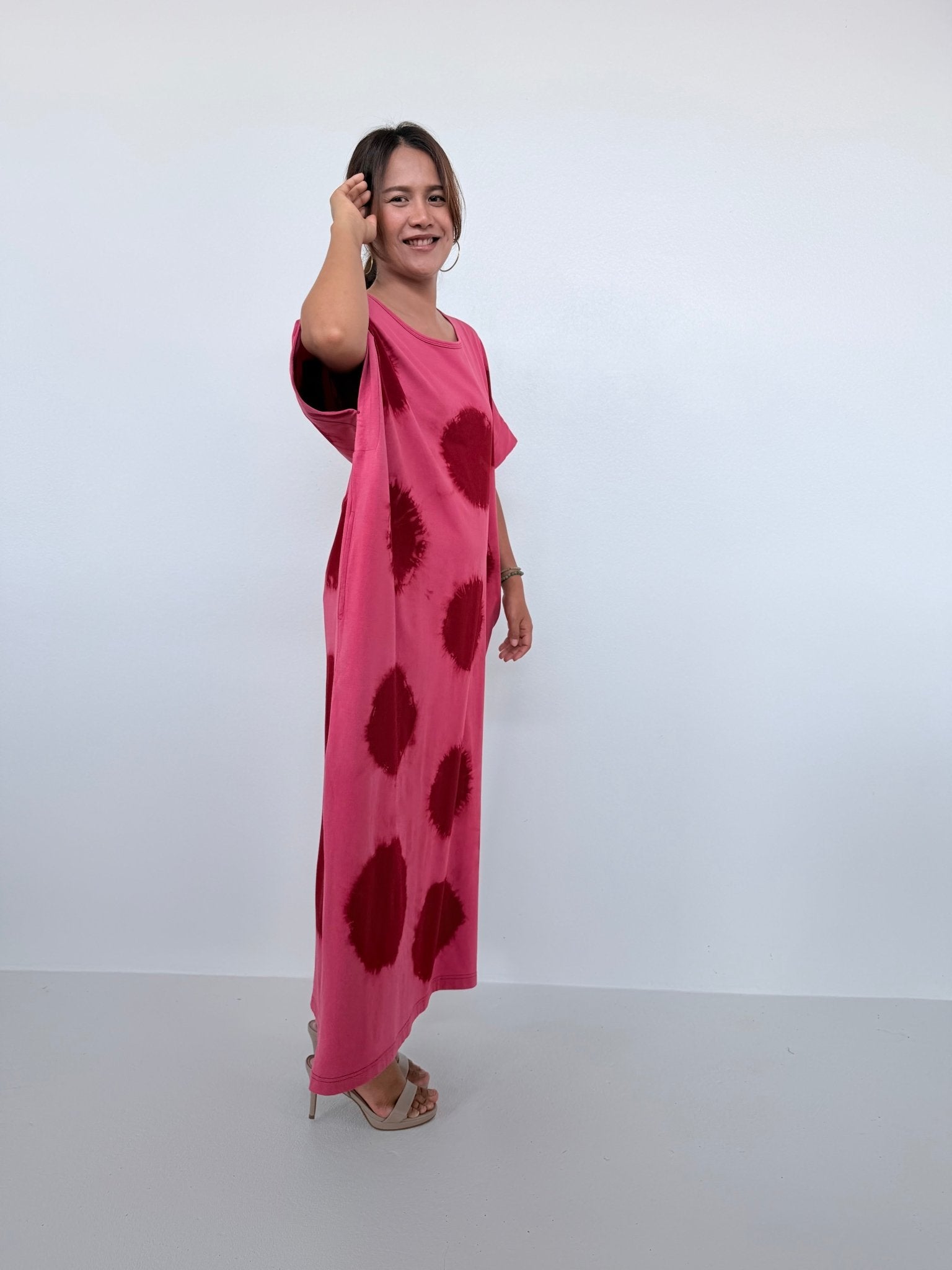 Mala Handworks Alice Jersey Cotton Kaftan in Watermelon & Merlot Tie Dye Polka Dots
