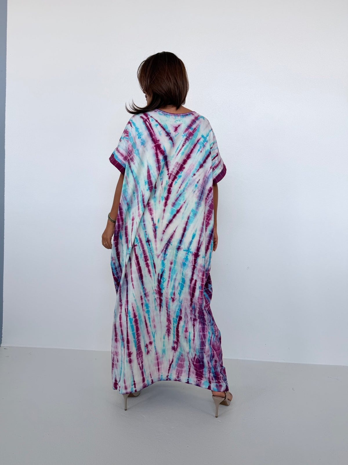 Mala Handworks Alice Jersey Cotton Kaftan in White, Fuchsia & Aqua Tie Dye