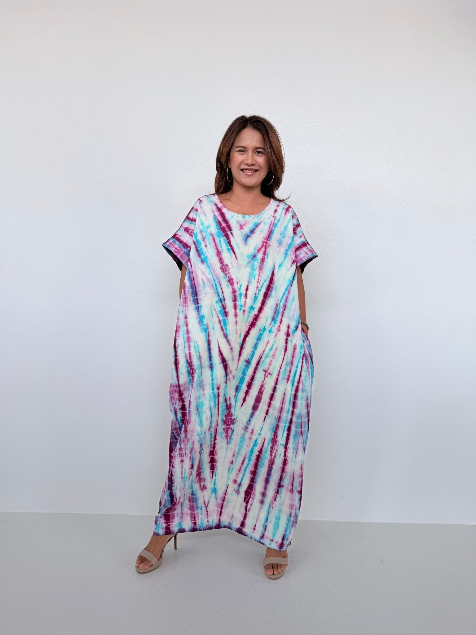 Mala Handworks Alice Jersey Cotton Kaftan in White, Fuchsia & Aqua Tie Dye