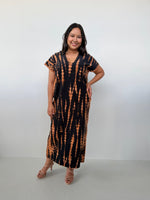 Mala Handworks Alisa Petite Cotton Kaftan in Black & Rust Tie Dye