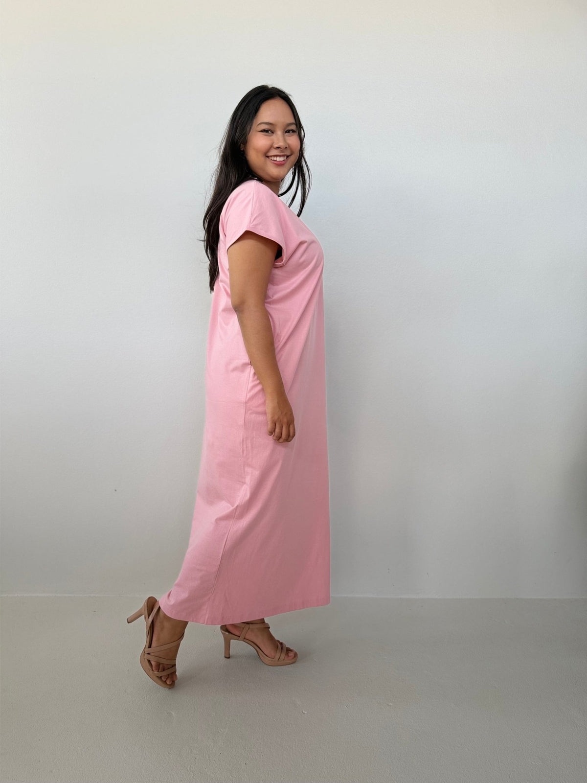 Mala Handworks Alisa Petite Cotton Kaftan in Bubblegum