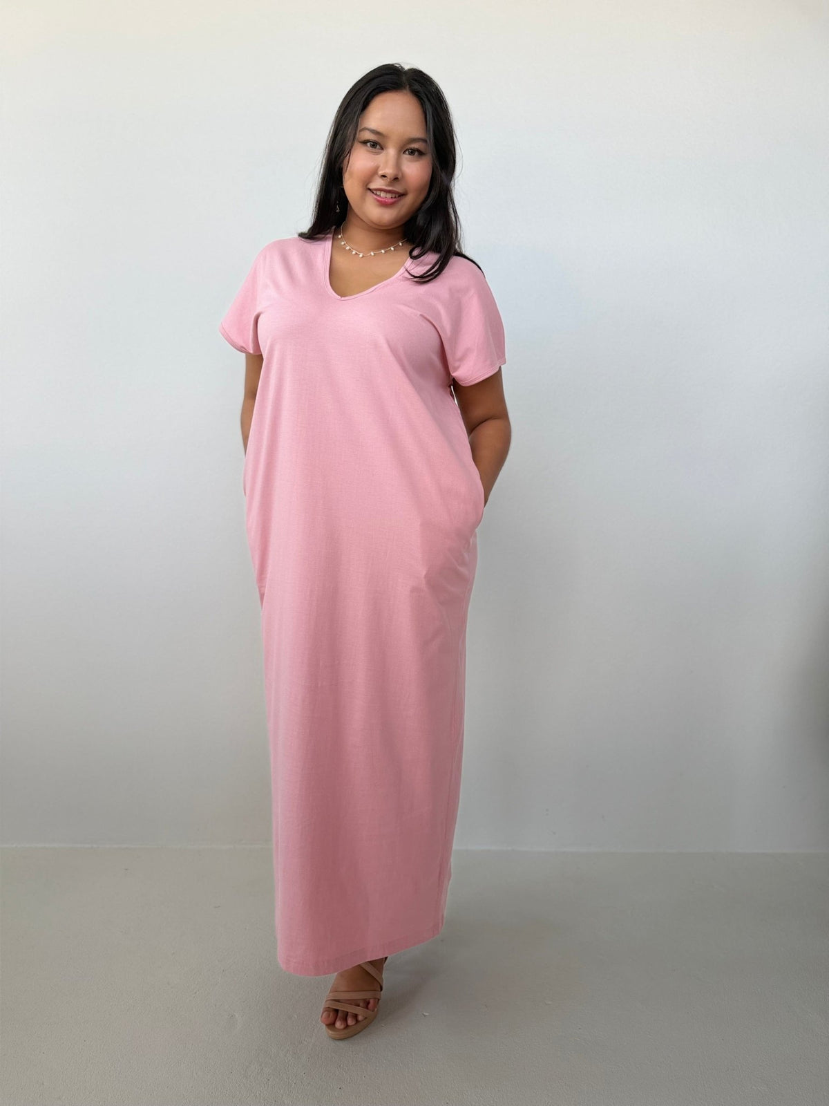 Mala Handworks Alisa Petite Cotton Kaftan in Bubblegum