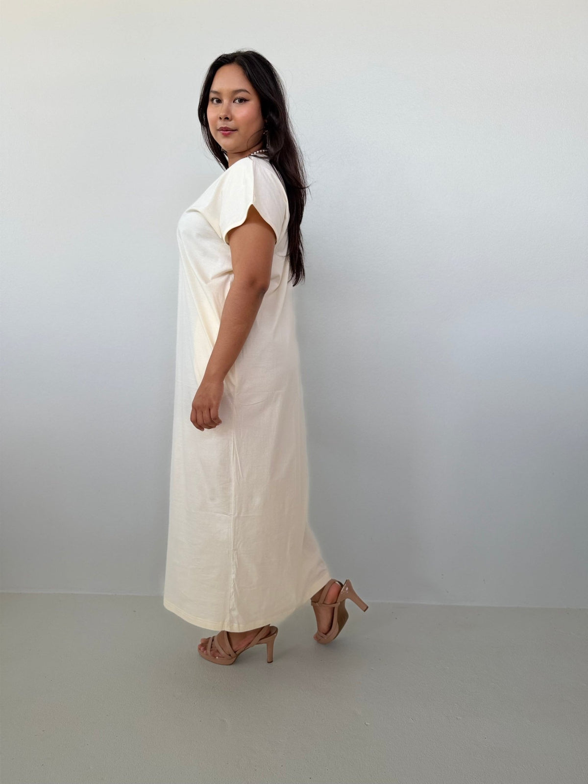 Mala Handworks Alisa Petite Cotton Kaftan in Cream