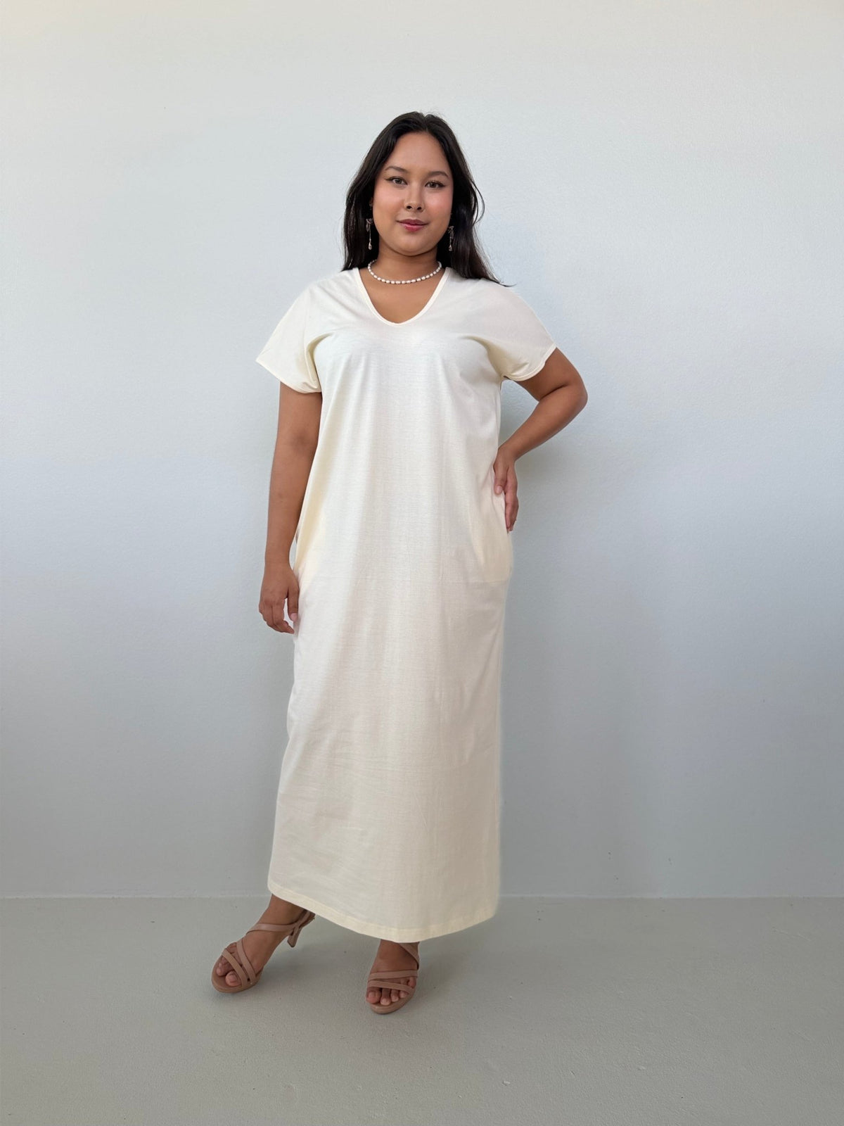 Mala Handworks Alisa Petite Cotton Kaftan in Cream