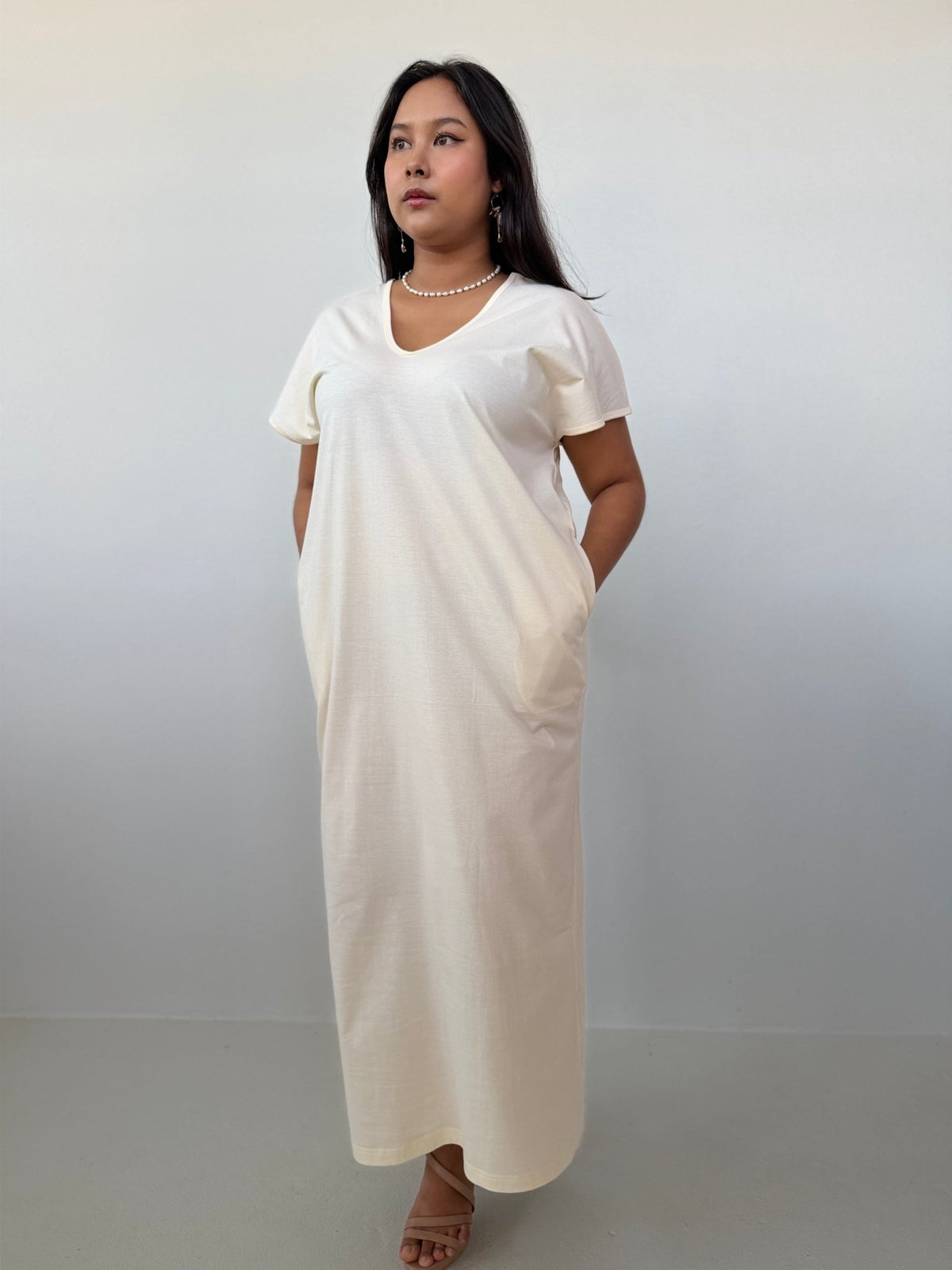 Mala Handworks Alisa Petite Cotton Kaftan in Cream