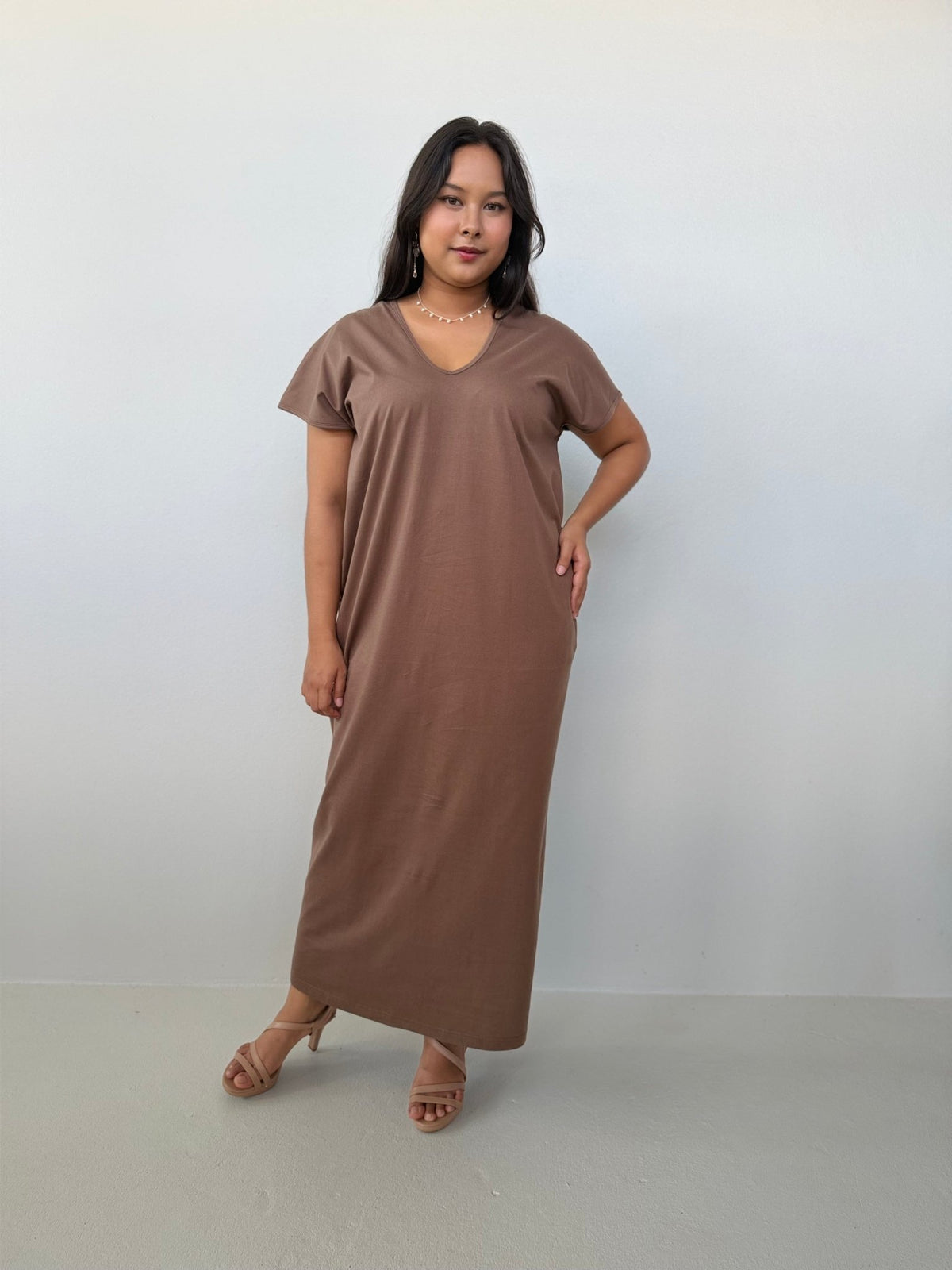 Mala Handworks Alisa Petite Cotton Kaftan in Mocha