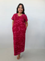 Mala Handworks Alisa Petite Cotton Kaftan in Ruby Tie Dye