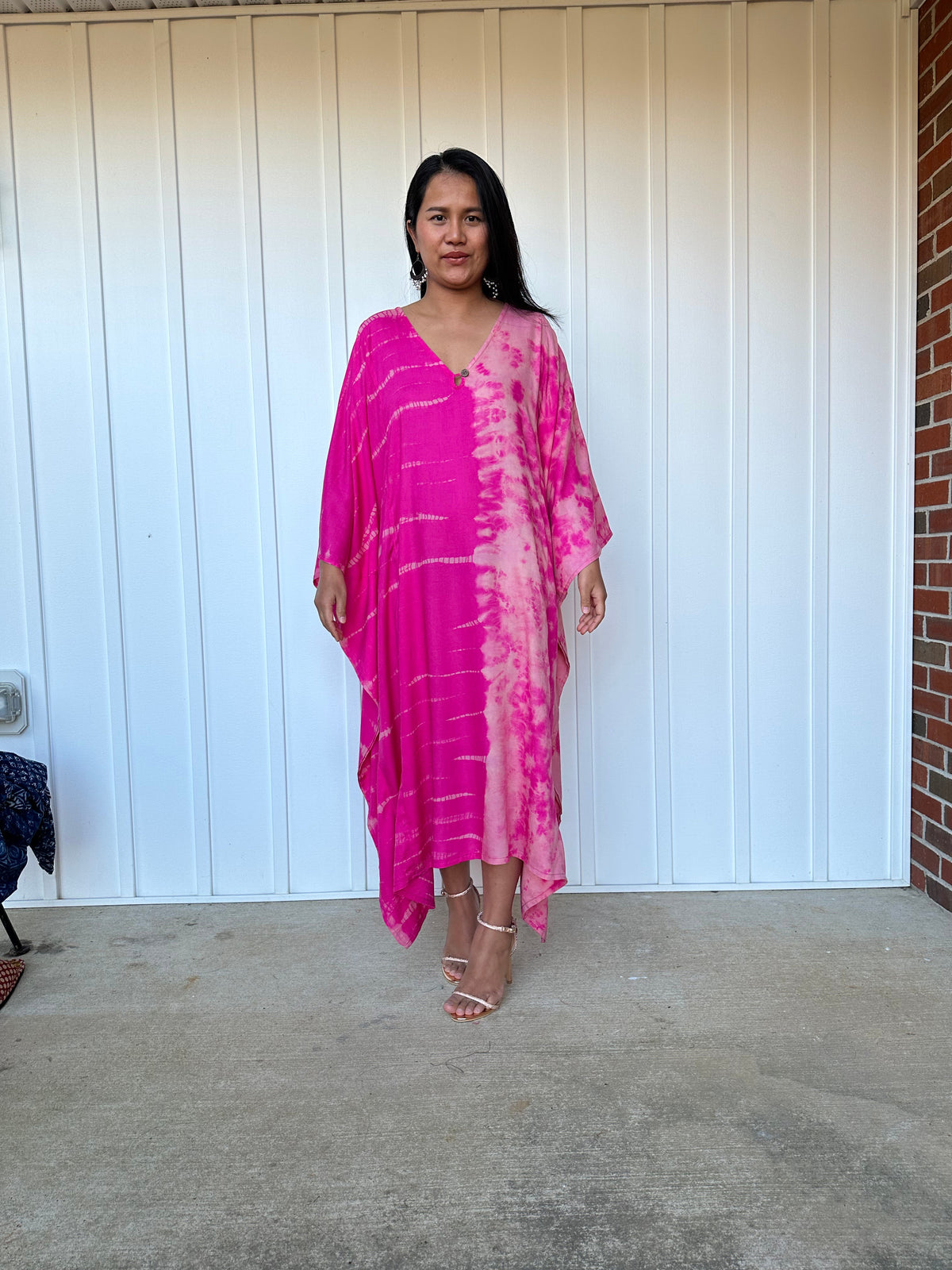 MALA handworks  Bella Midi Kaftan in Fuchsia Tie Dye with front Button