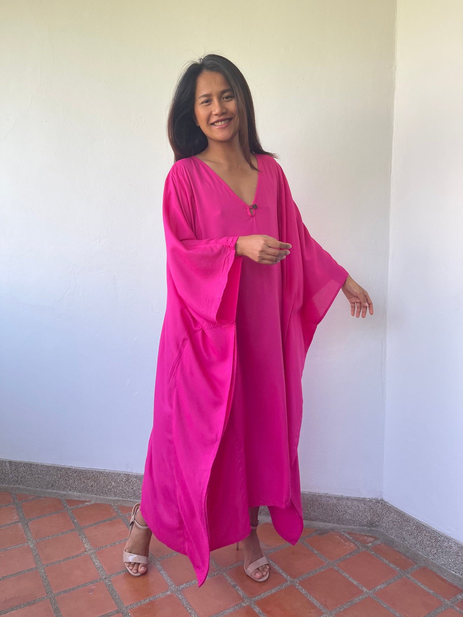 MALA handworks Bella Midi Kaftan in Fuchsia with front Button