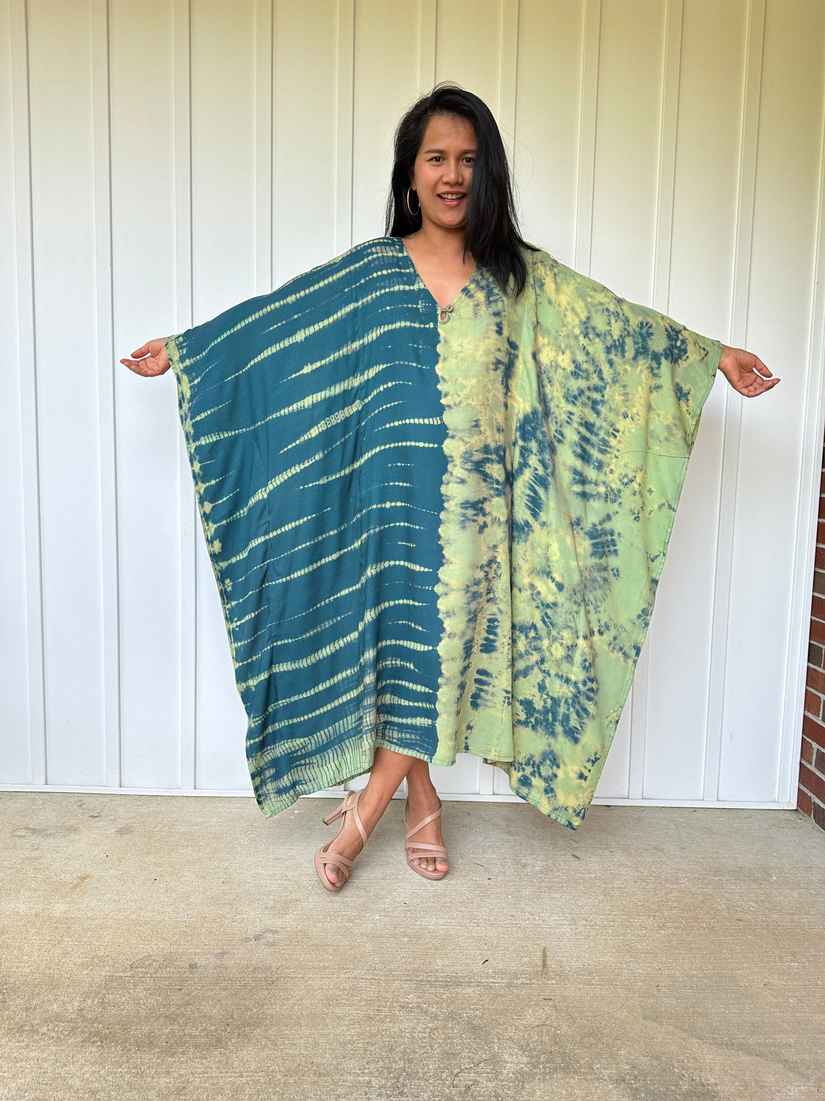 MALA handworks Bella Midi Kaftan in Green Tie Dye with front Button