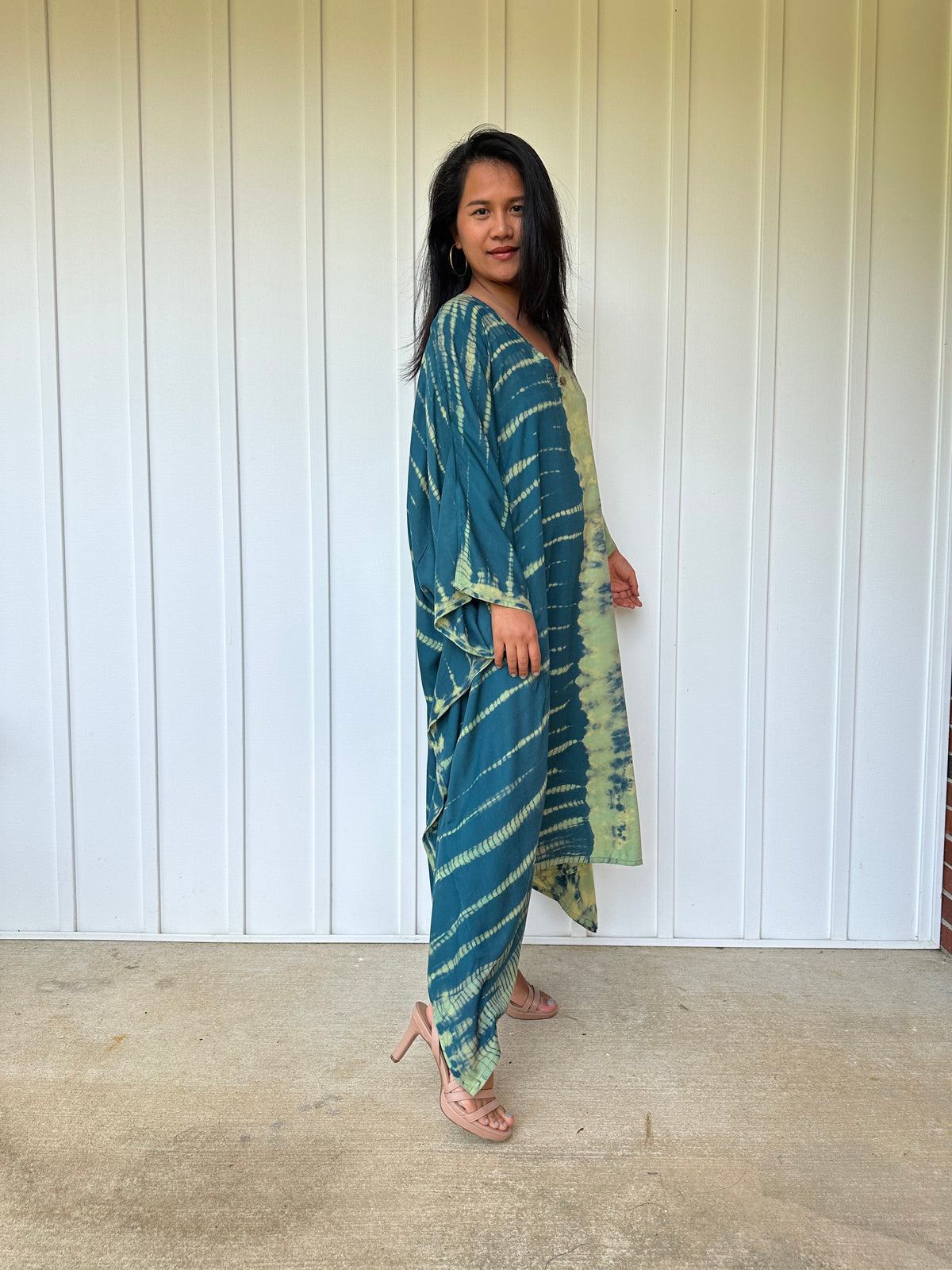 MALA handworks Bella Midi Kaftan in Green Tie Dye with front Button