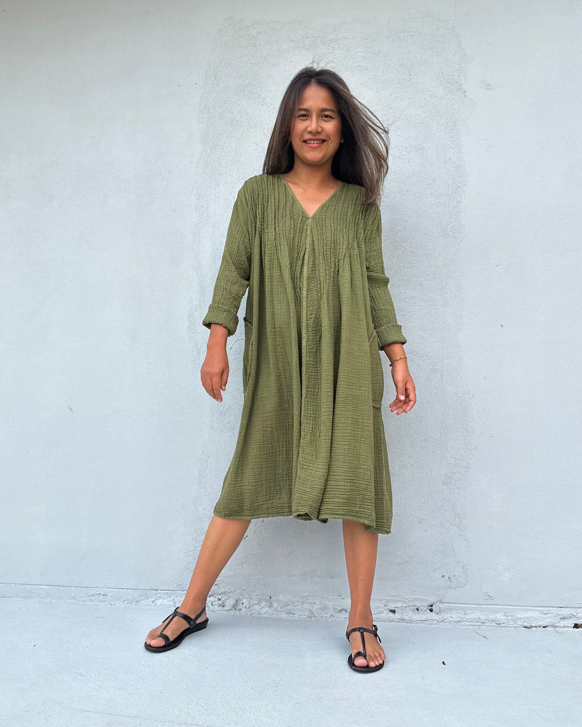 Mala Handworks Bree Double Gauze Cotton Dress in Moss Green
