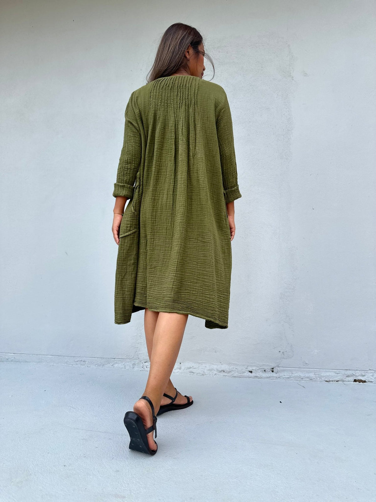 Mala Handworks Bree Double Gauze Cotton Dress in Moss Green