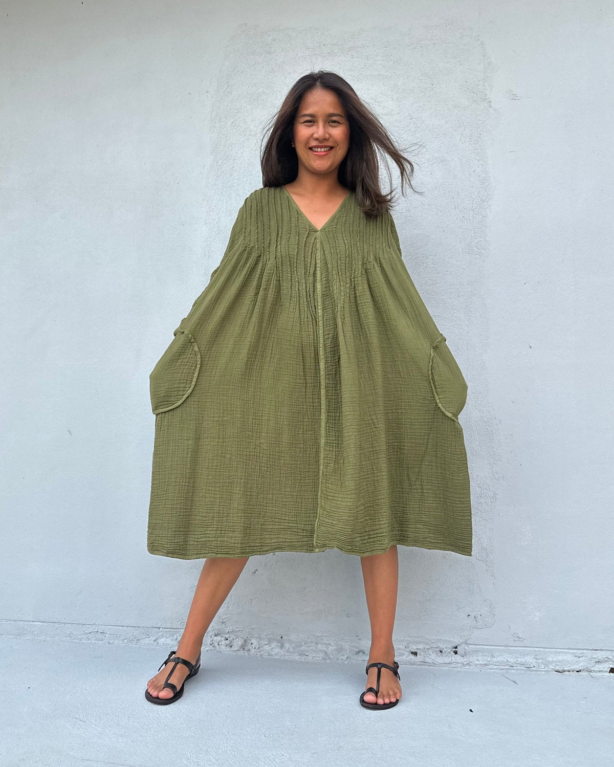 Mala Handworks Bree Double Gauze Cotton Dress in Moss Green
