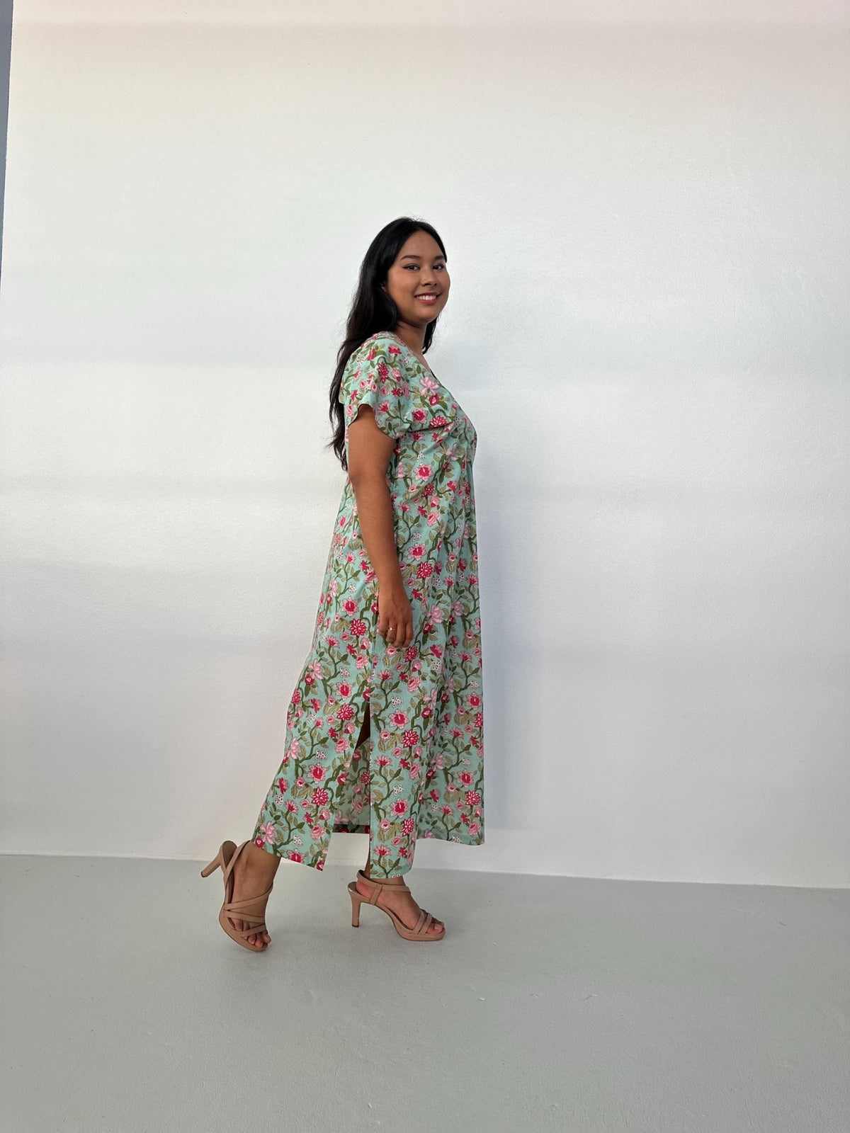 Mala Handworks Callie Petite Cotton Kaftan in Mint & Rose Floral