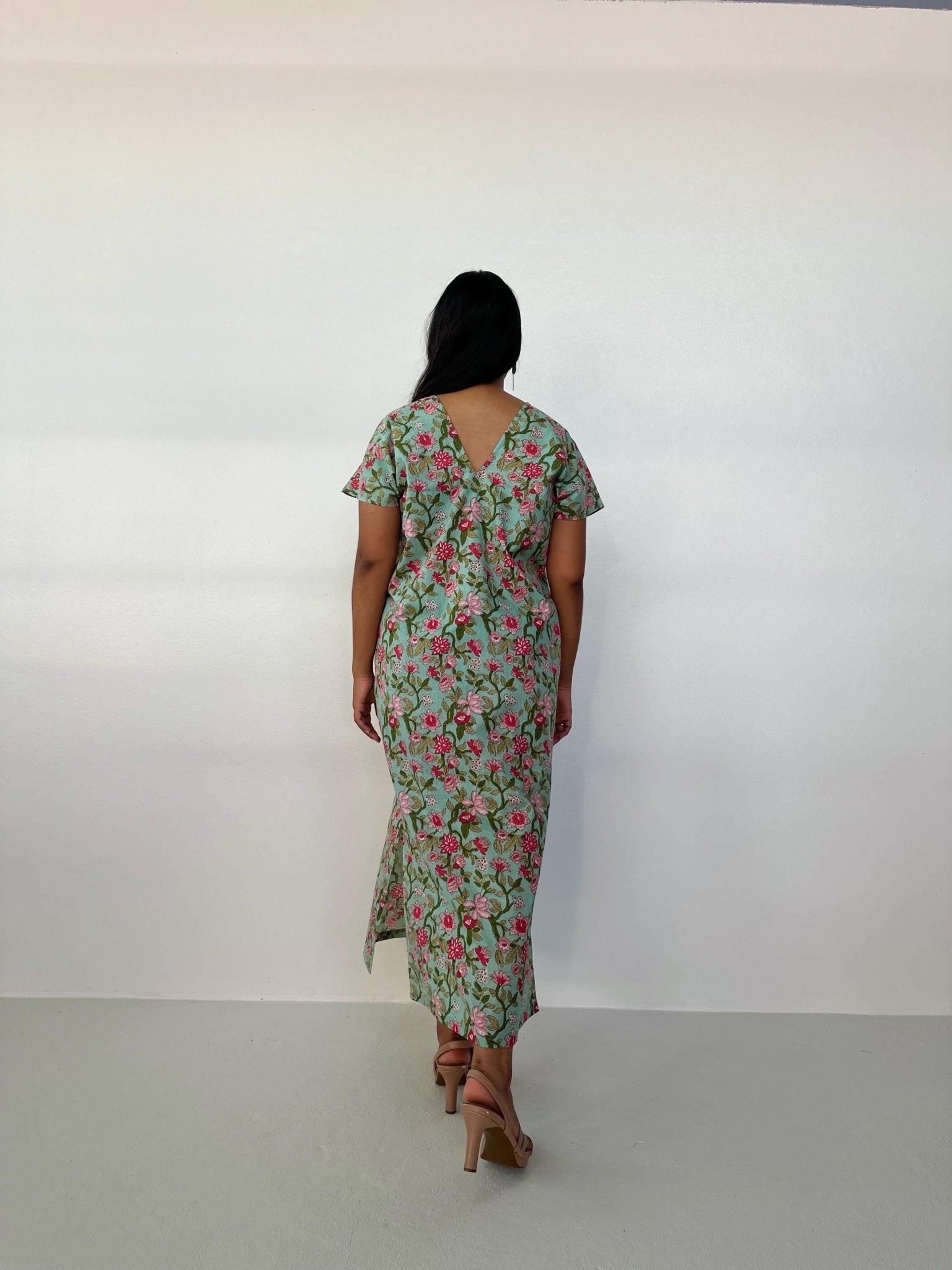 Mala Handworks Callie Petite Cotton Kaftan in Mint & Rose Floral