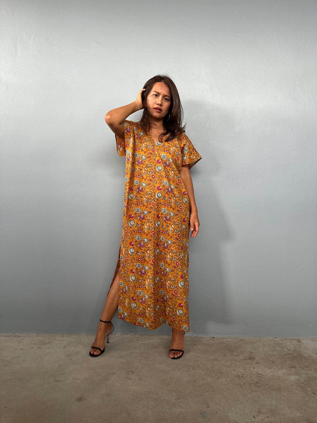 Mala Handworks Callie Petite Cotton Kaftan in Turmeric Floral Paisley