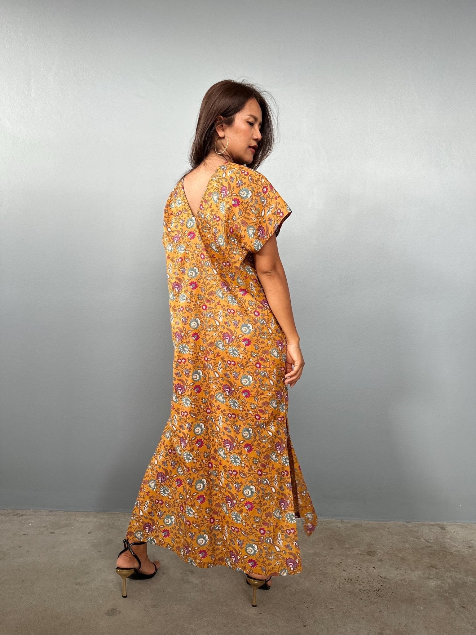Mala Handworks Callie Petite Cotton Kaftan in Turmeric Floral Paisley