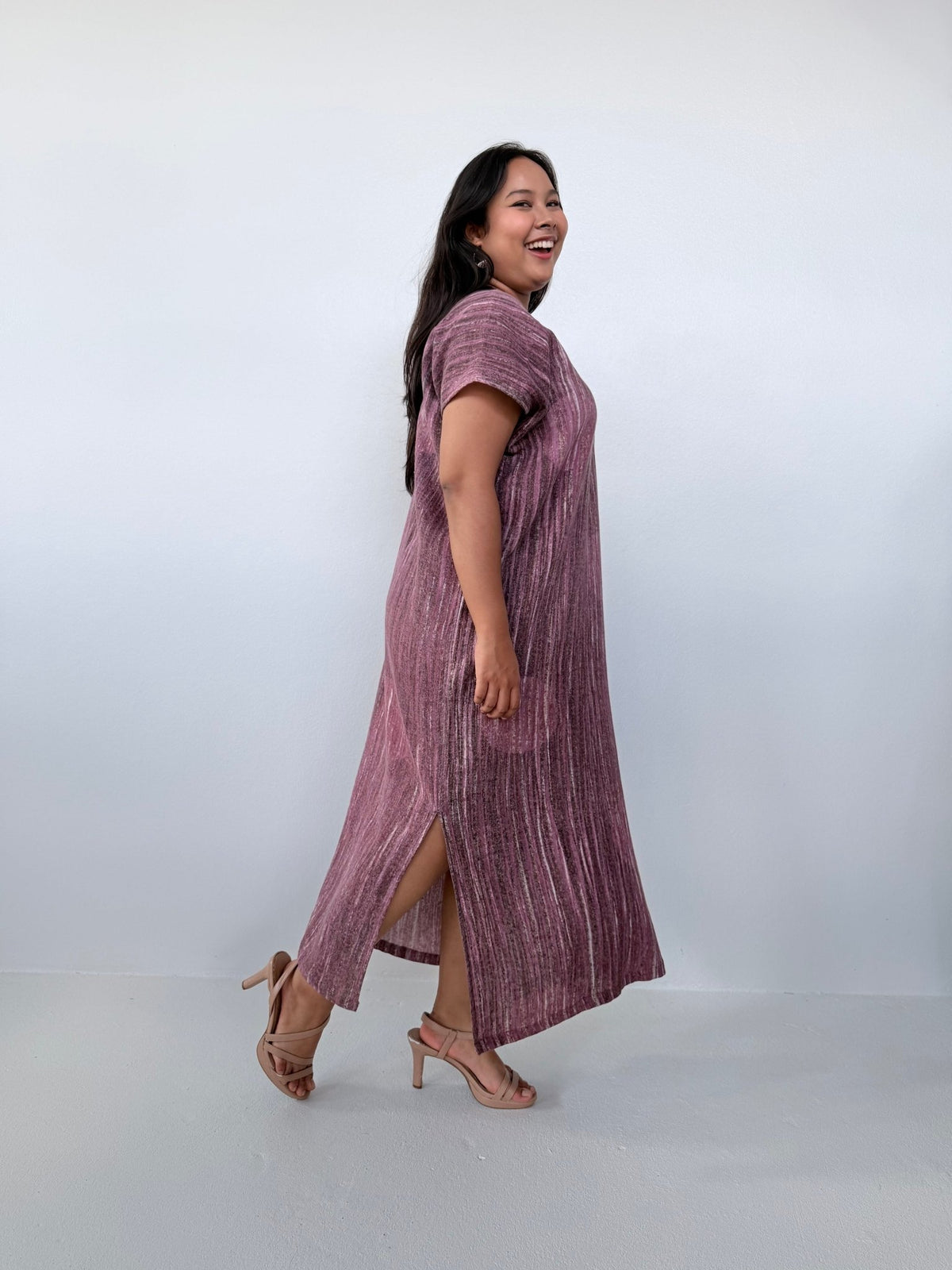 Mala Handworks Callie Petite Hand-Painted Kaftan in Mauve