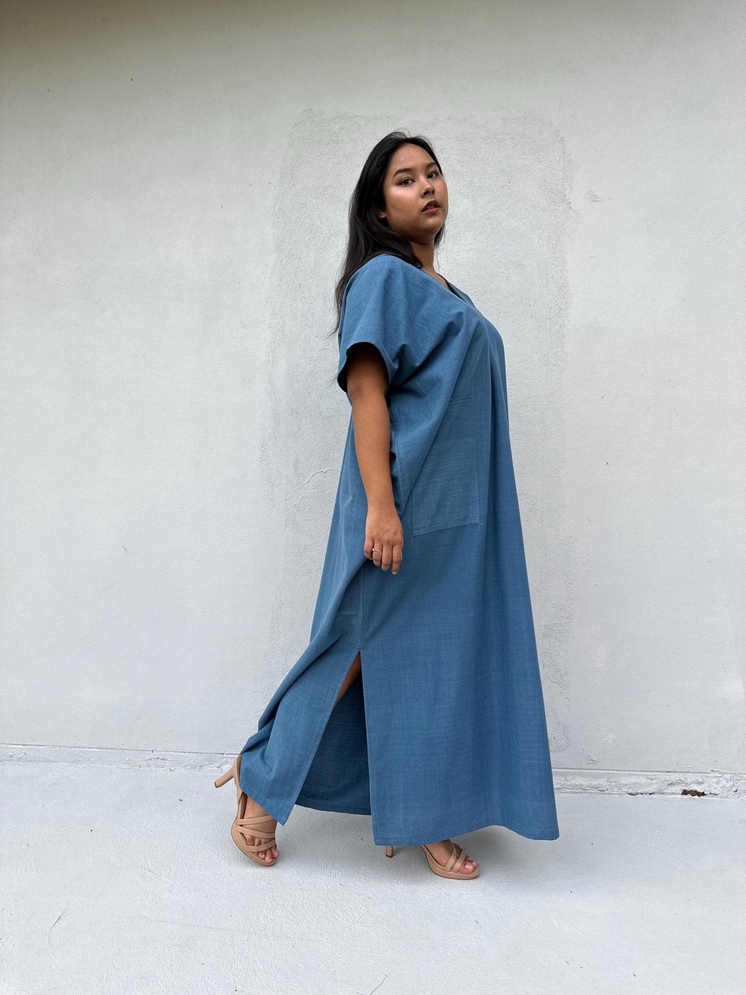 Mala Handworks Daria Hand-Woven Cotton Kaftan in Blue