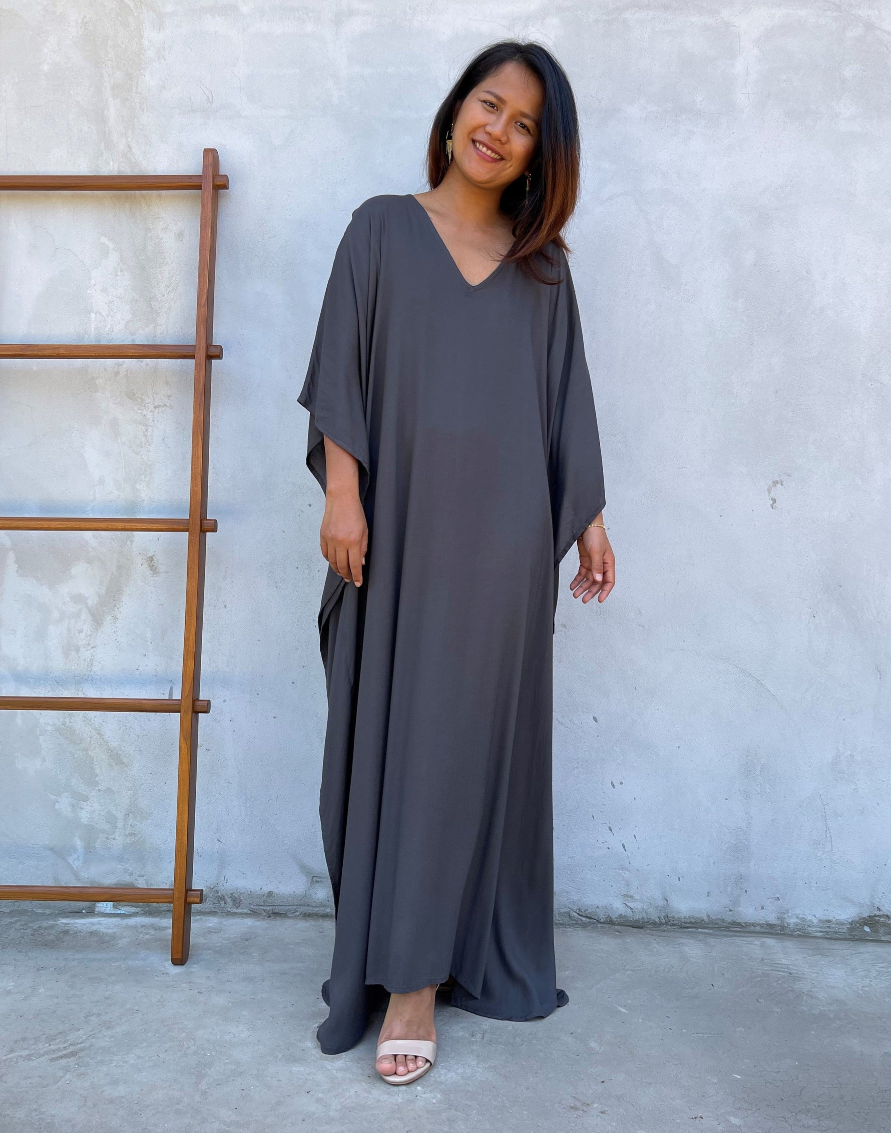 MALA handworks Eva Kaftan in Gray