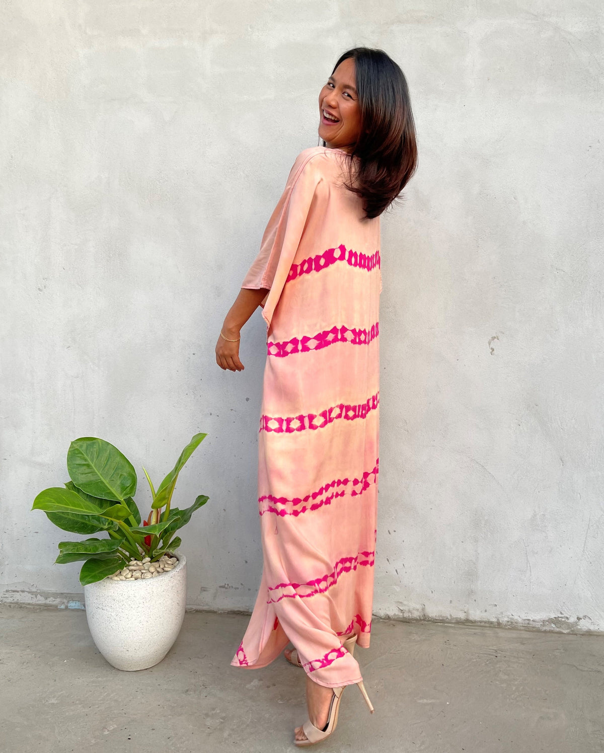 MALA handworks Eva Kaftan in Peach and Fuchsia Tie Dye