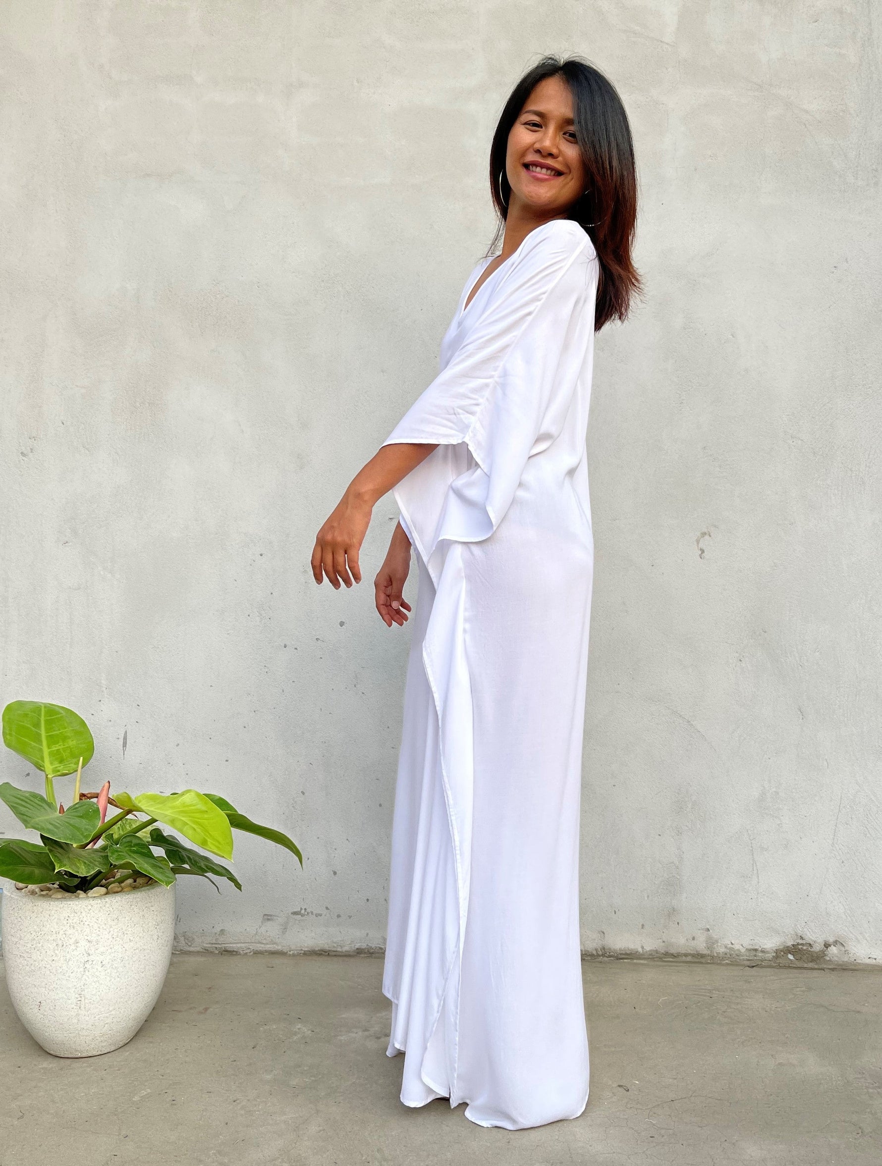 MALA handworks Eva Kaftan in White