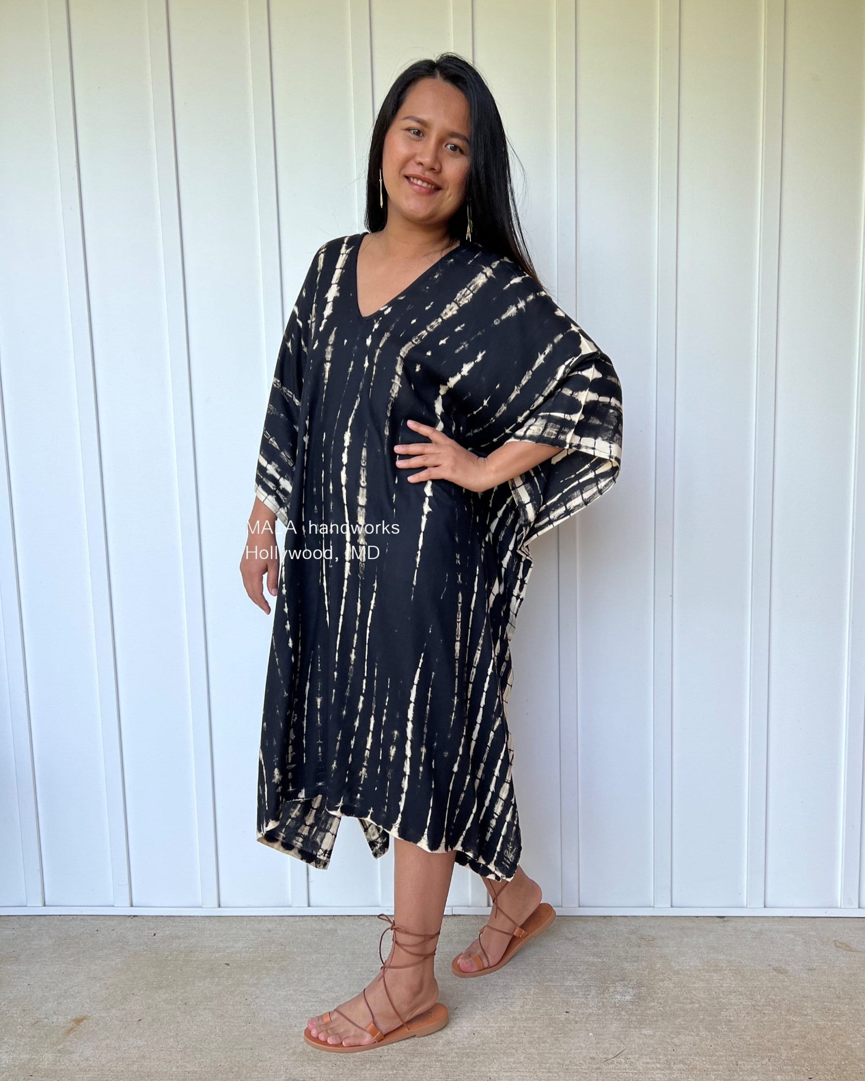 MALA handworks  Fiona Midi Kaftan in Black Tie Dye